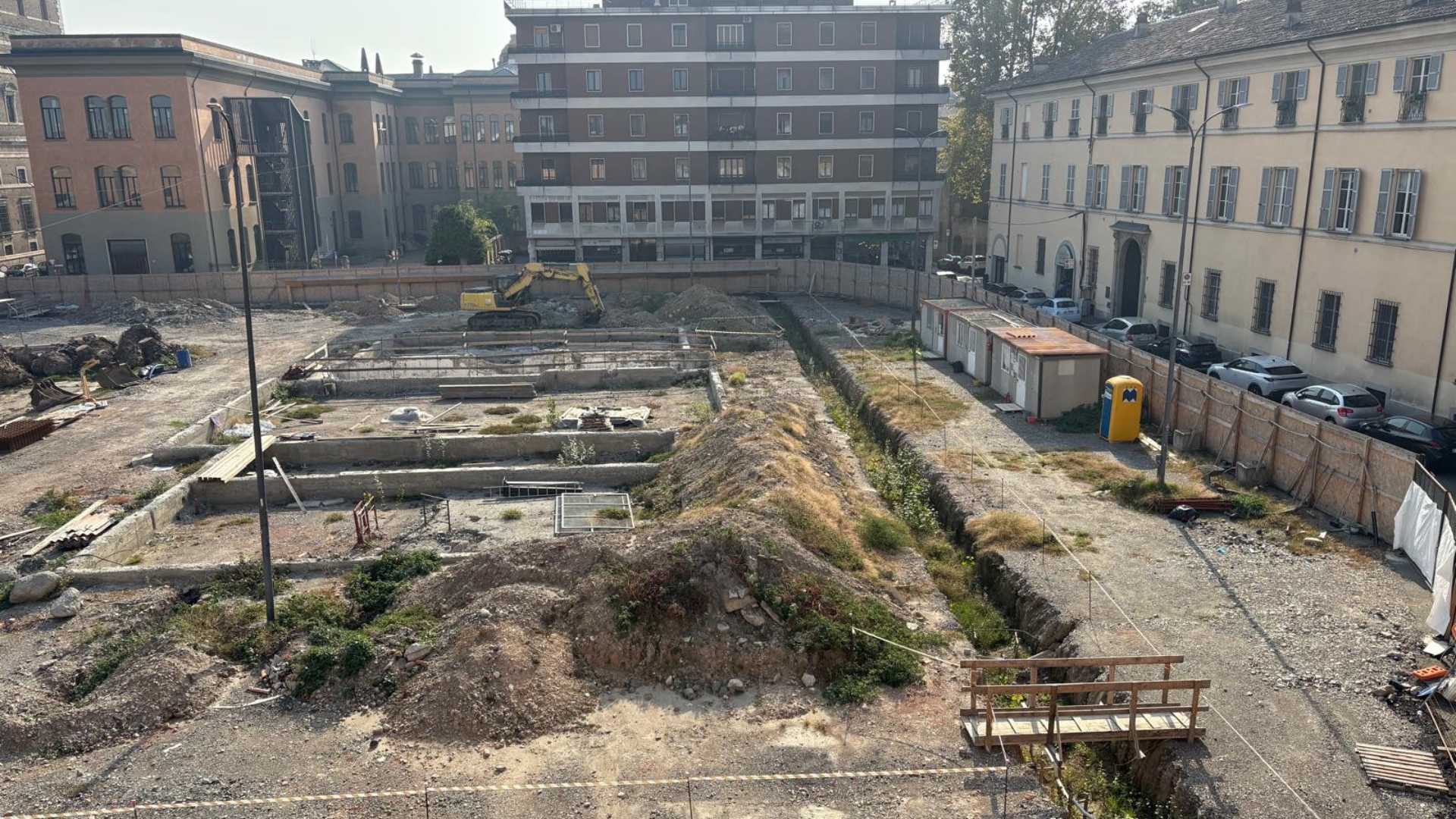 «Piazza Cittadella pedonale e trasformare piazza Casali in un parcheggio provvisorio»