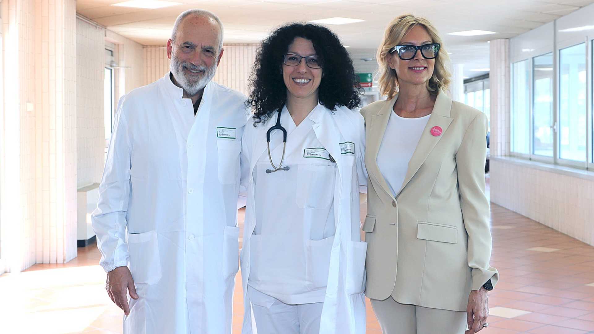 Solidarietà alla Breast unit, da Armonia donazione per l’ambulatorio di Nutrizione clinica