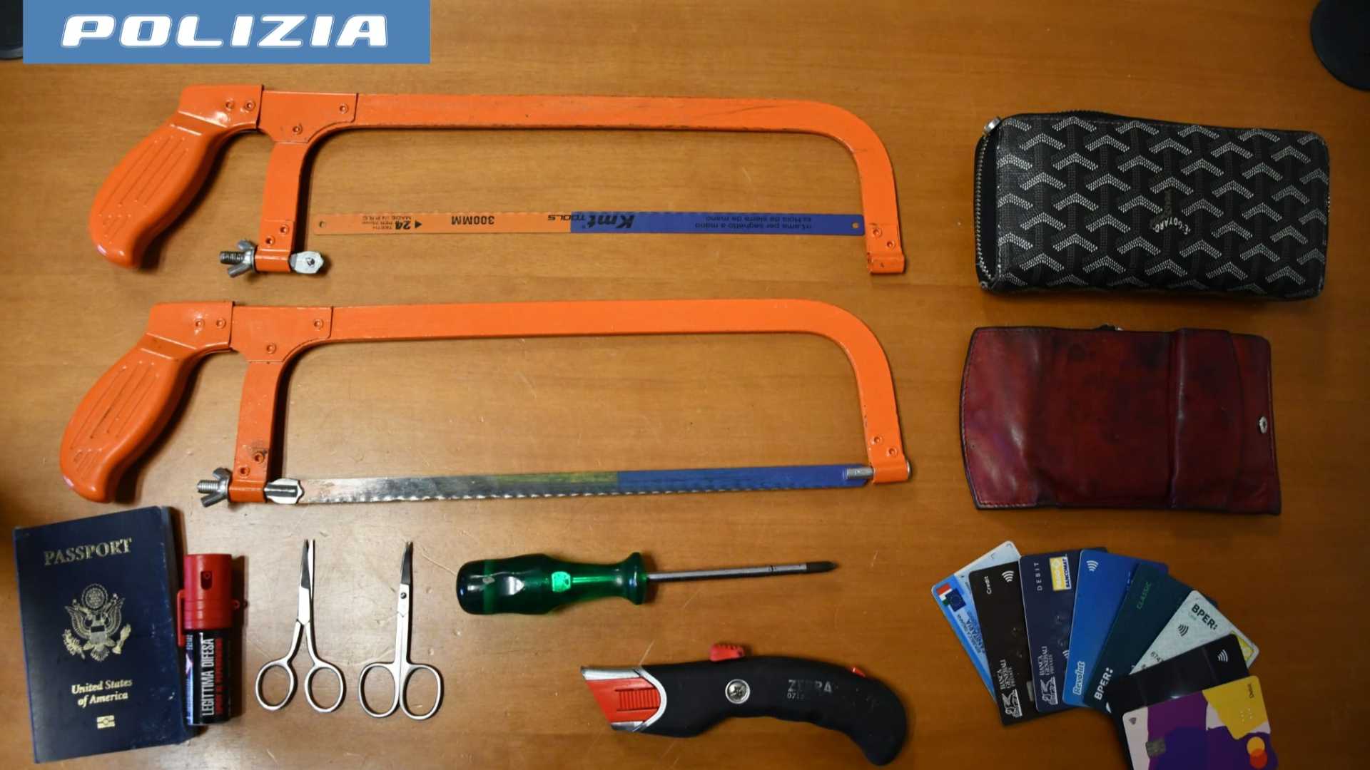 Ricettazione, cacciavite e seghetti: denunciato 37enne