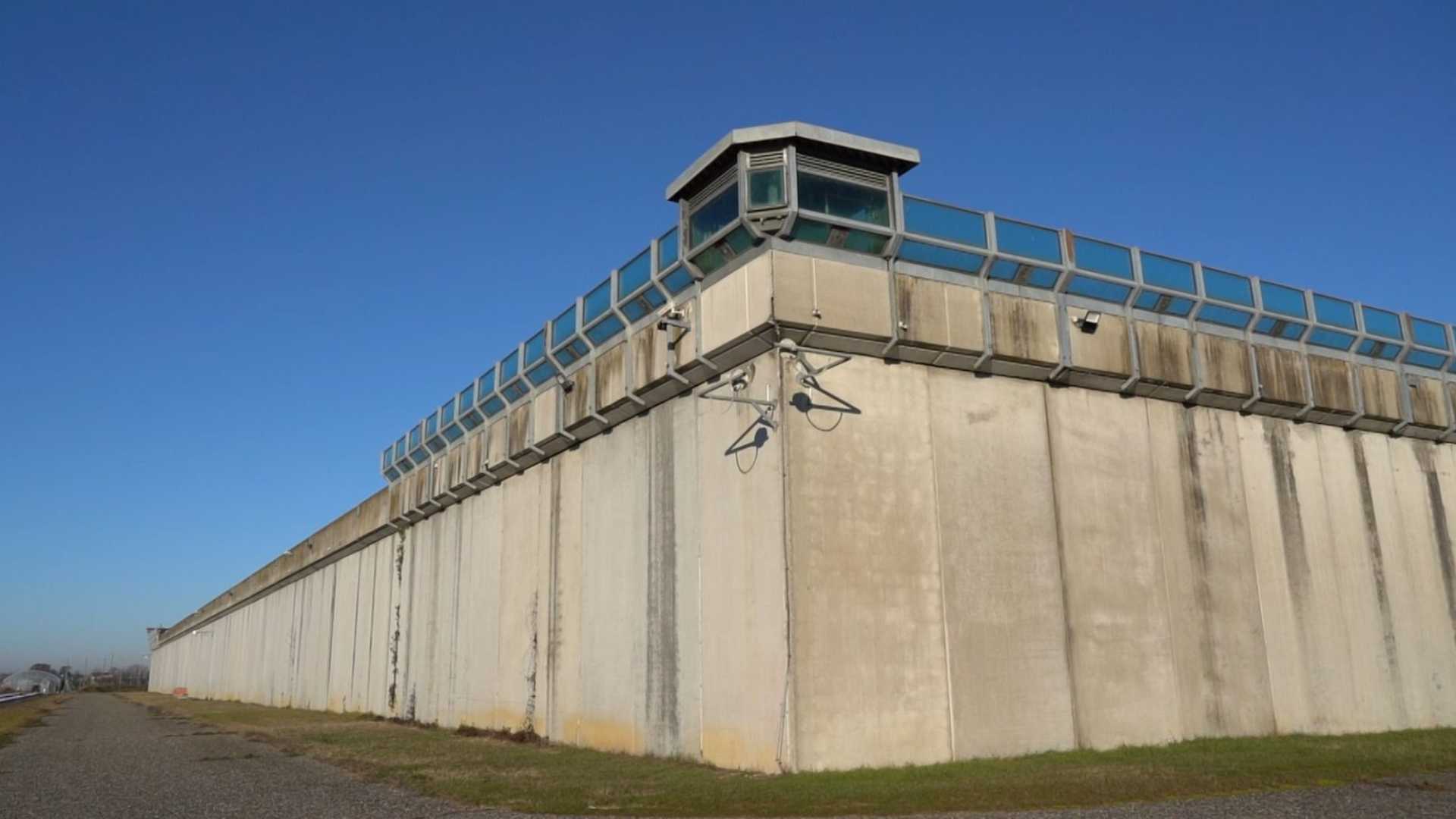 Guardare al futuro in carcere, nasce il laboratorio di sartoria