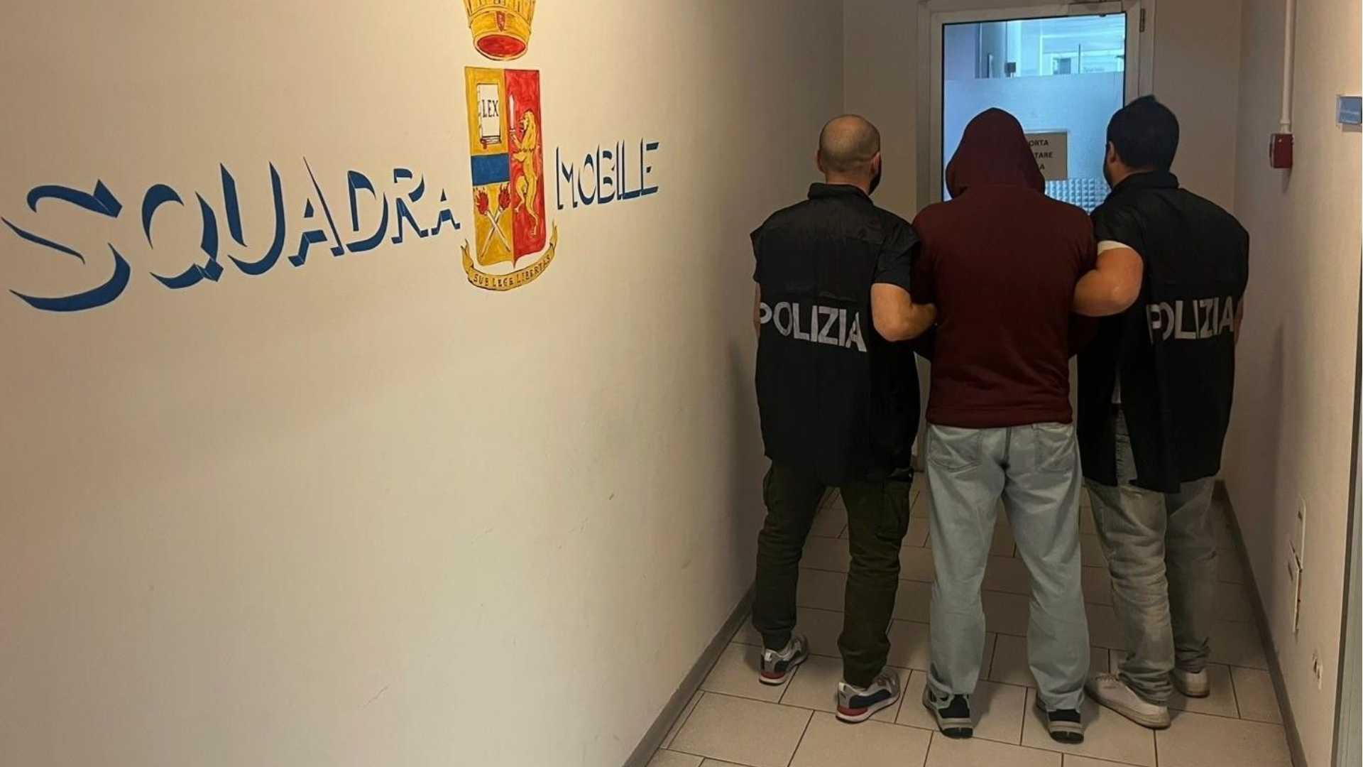 Atti persecutori e maltrattamenti, quattro arresti in due giorni