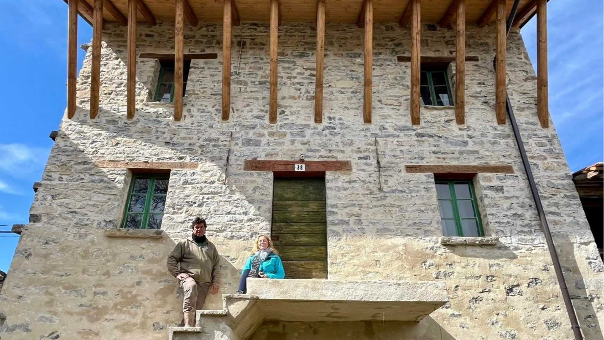 Nelle foto il momento dell’inaugurazione a Pianadelle e le danze nel pomeriggio. In progetto eventi tra storia, archeologia, musica e tradizioni popolari
