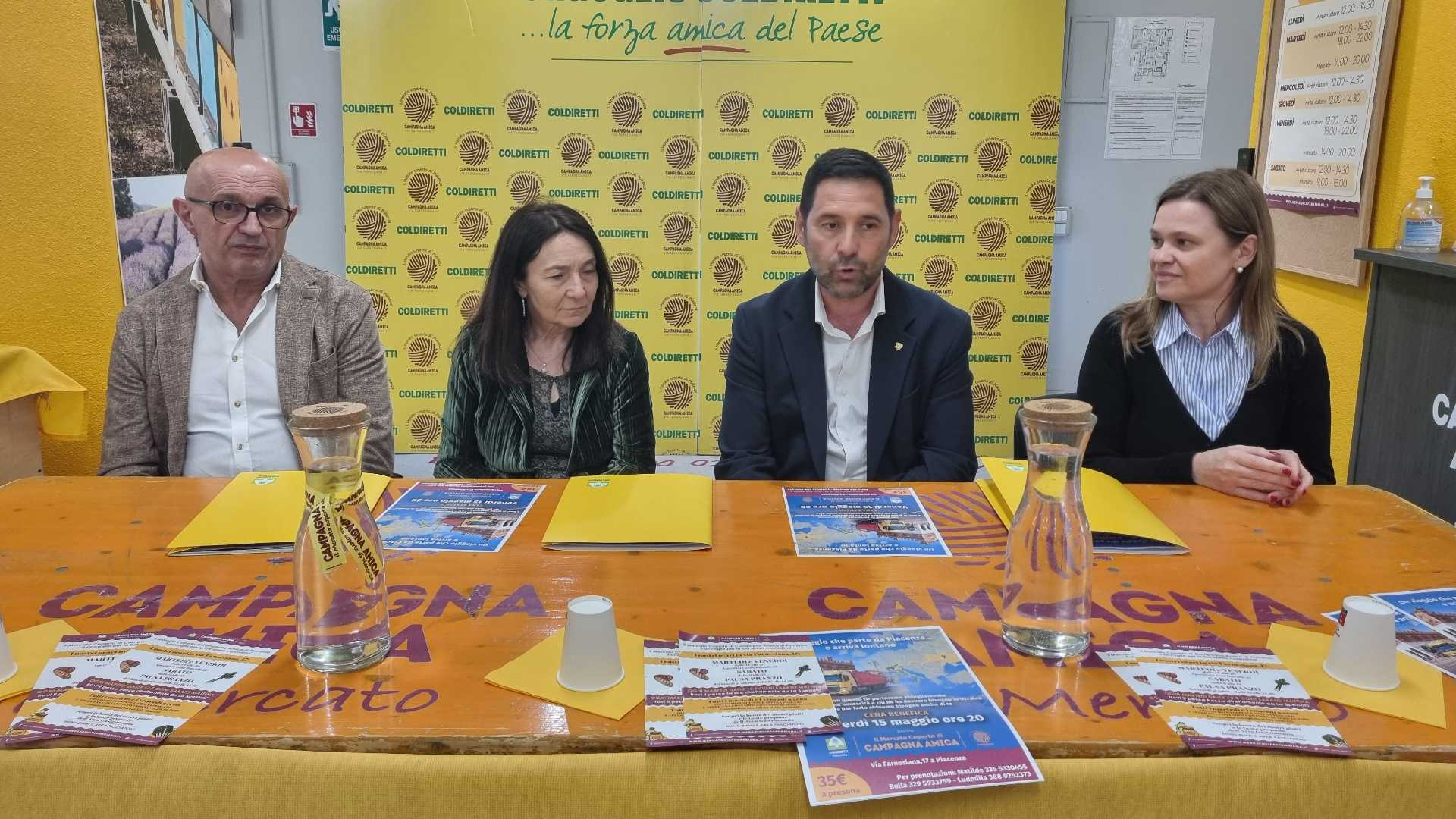 Da Coldiretti un aiuto per l'Ucraina: raccolta indumenti e beni