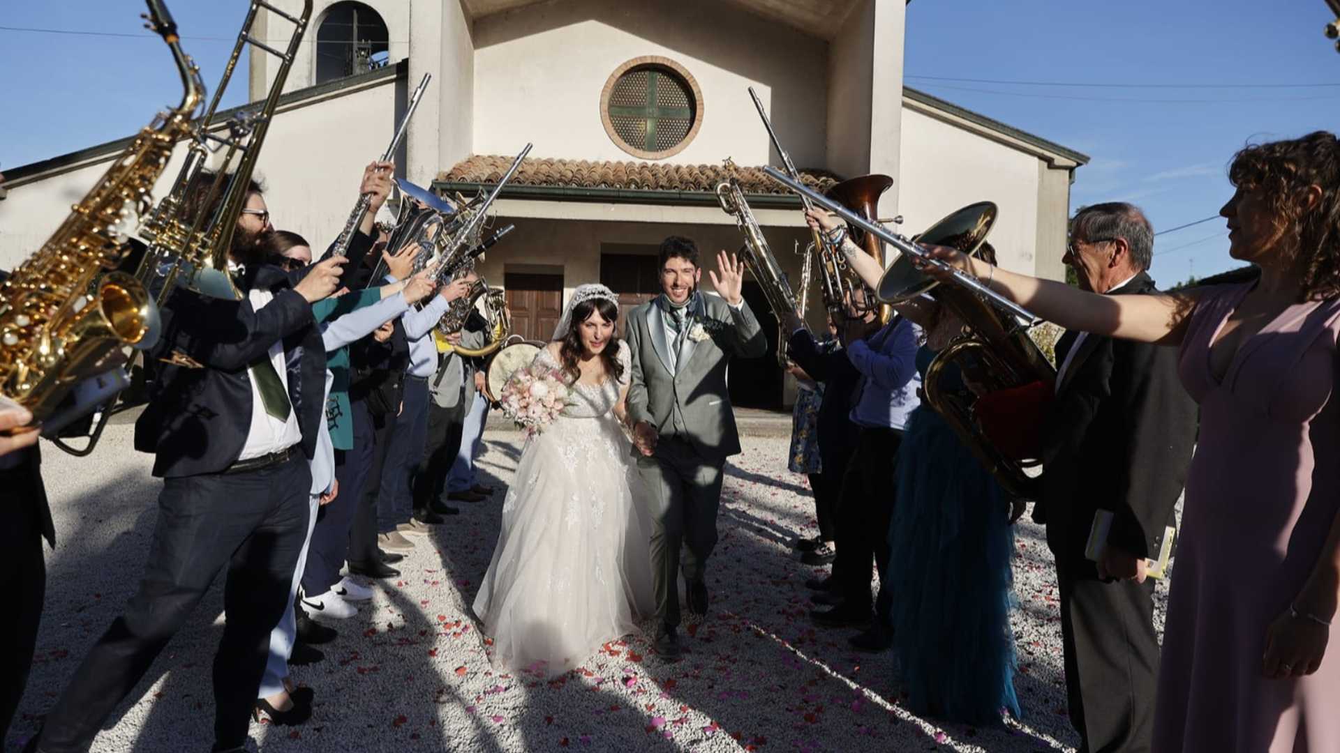 L’accordo perfetto: Mariagloria e Marco dalla banda all’altare