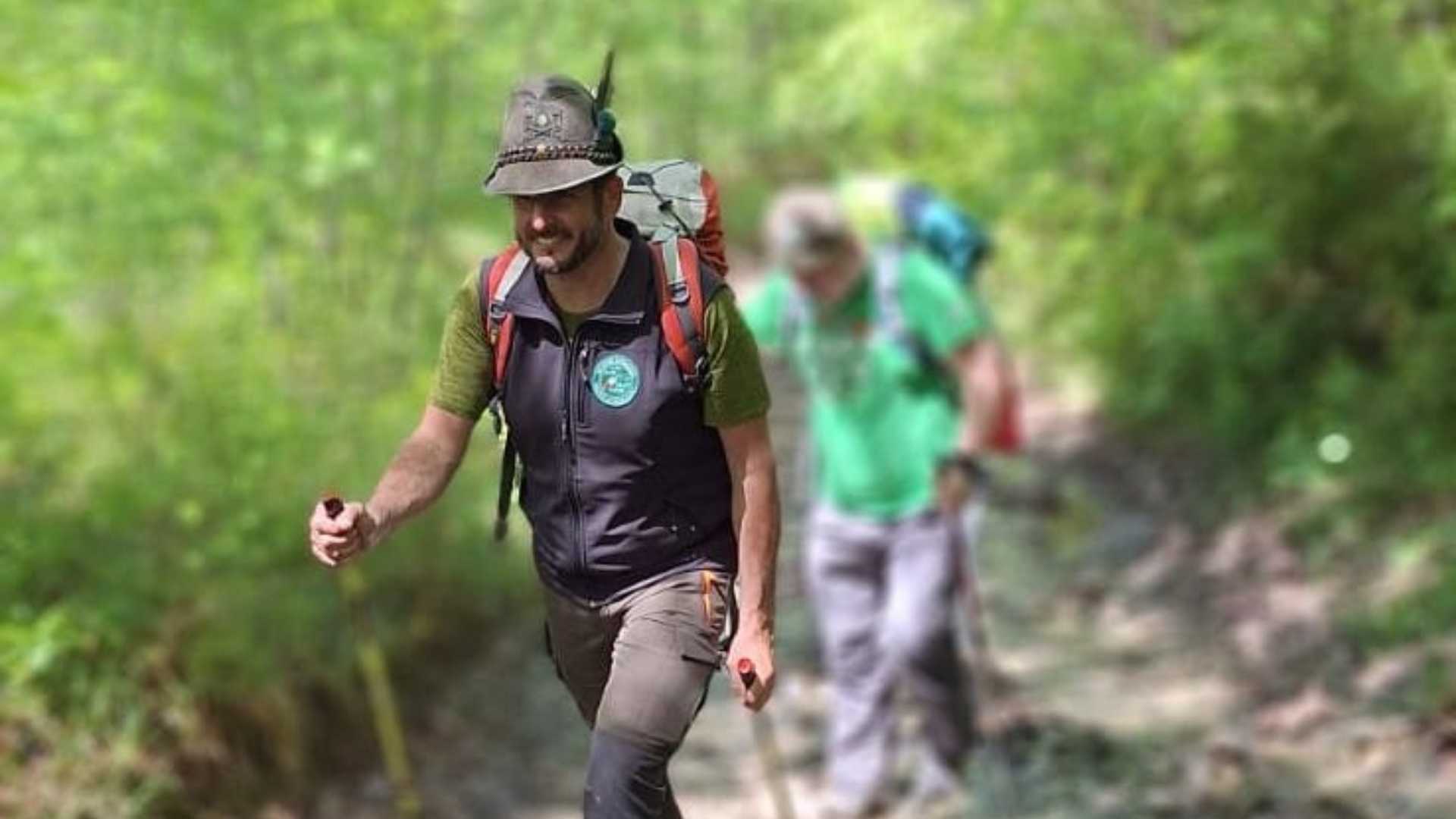 Orgoglio alpino: a piedi da Pianello a Genova, zaino IN spalla per l'adunata nazionale