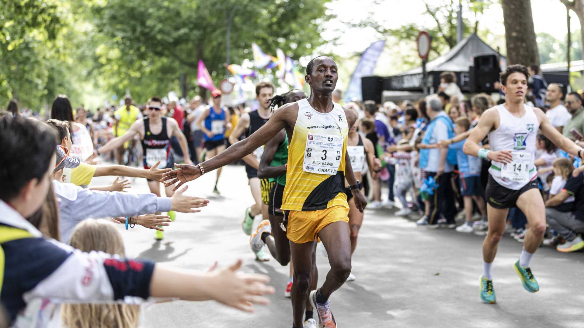 La mezza maratona rivoluziona la viabilità