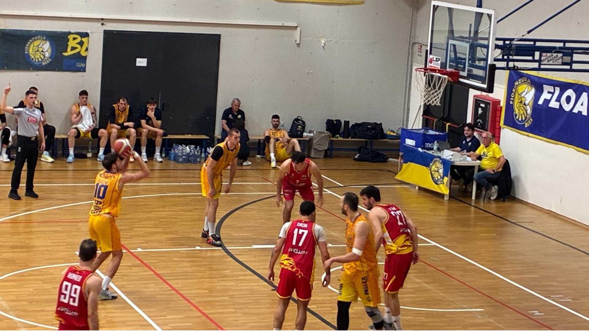 Bees, buona la prima! Ravenna cede sotto i colpi di super Cecchi