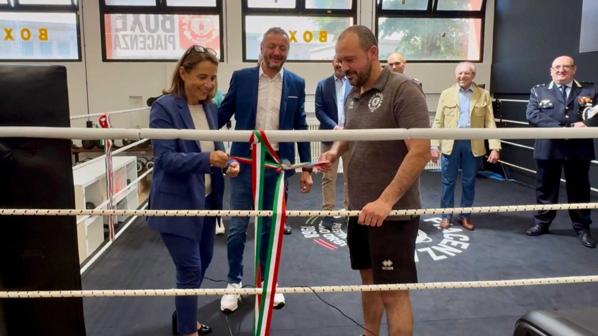 Boxe Piacenza al Palazzetto, parola d'ordine integrazione