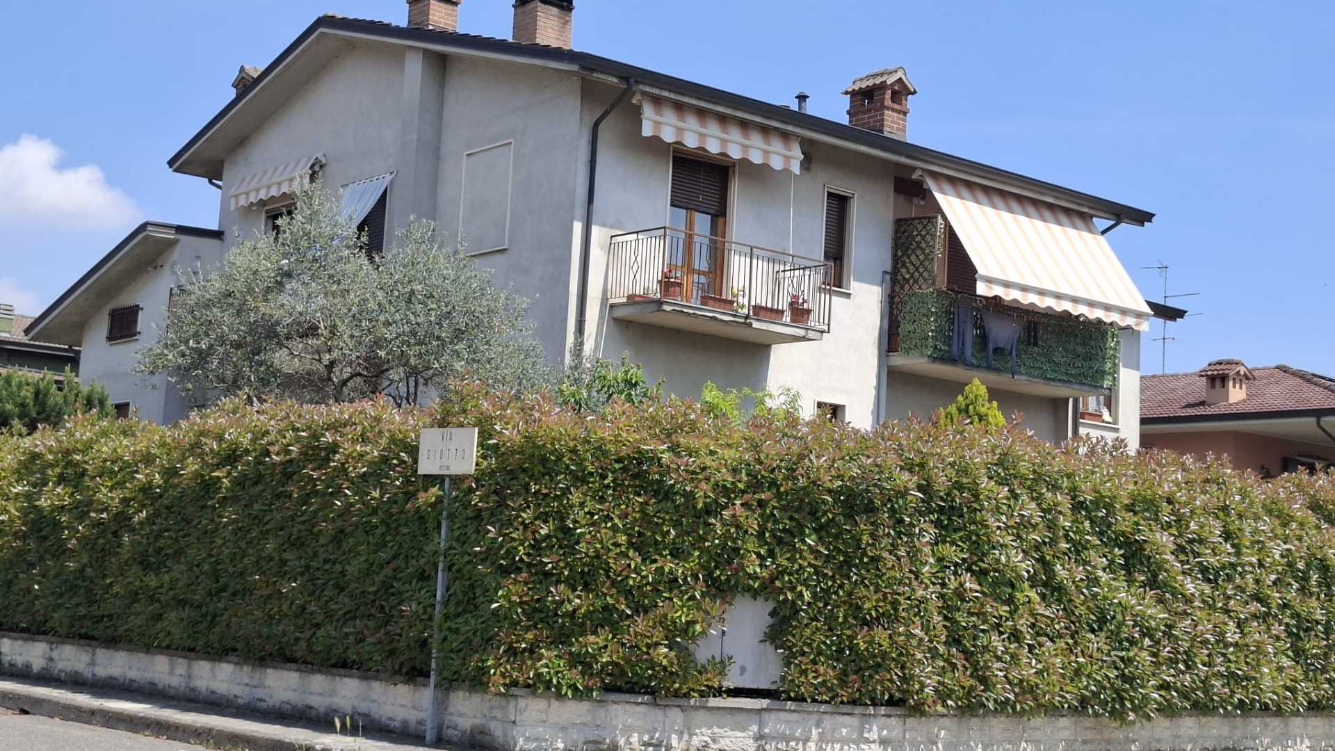Giuseppina Decuzzi, moglie di Alberti, è libera: revocati i domiciliari