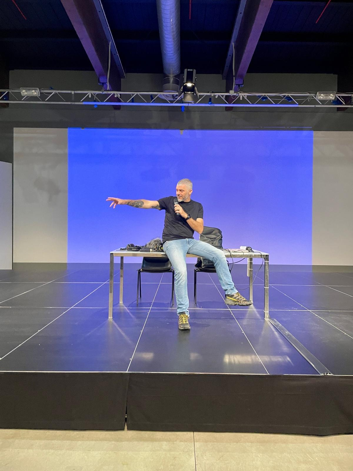 Valerio Nicolosi ieri allo Spazio Rotative