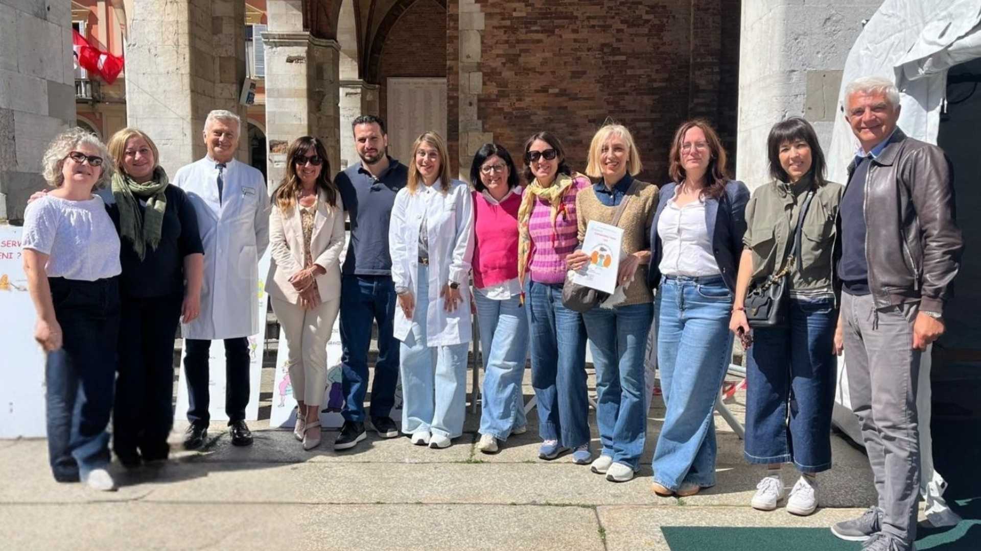I professionisti dell'Ausl di Piacenza in Piazza Cavalli per la Giornata mondiale del rene