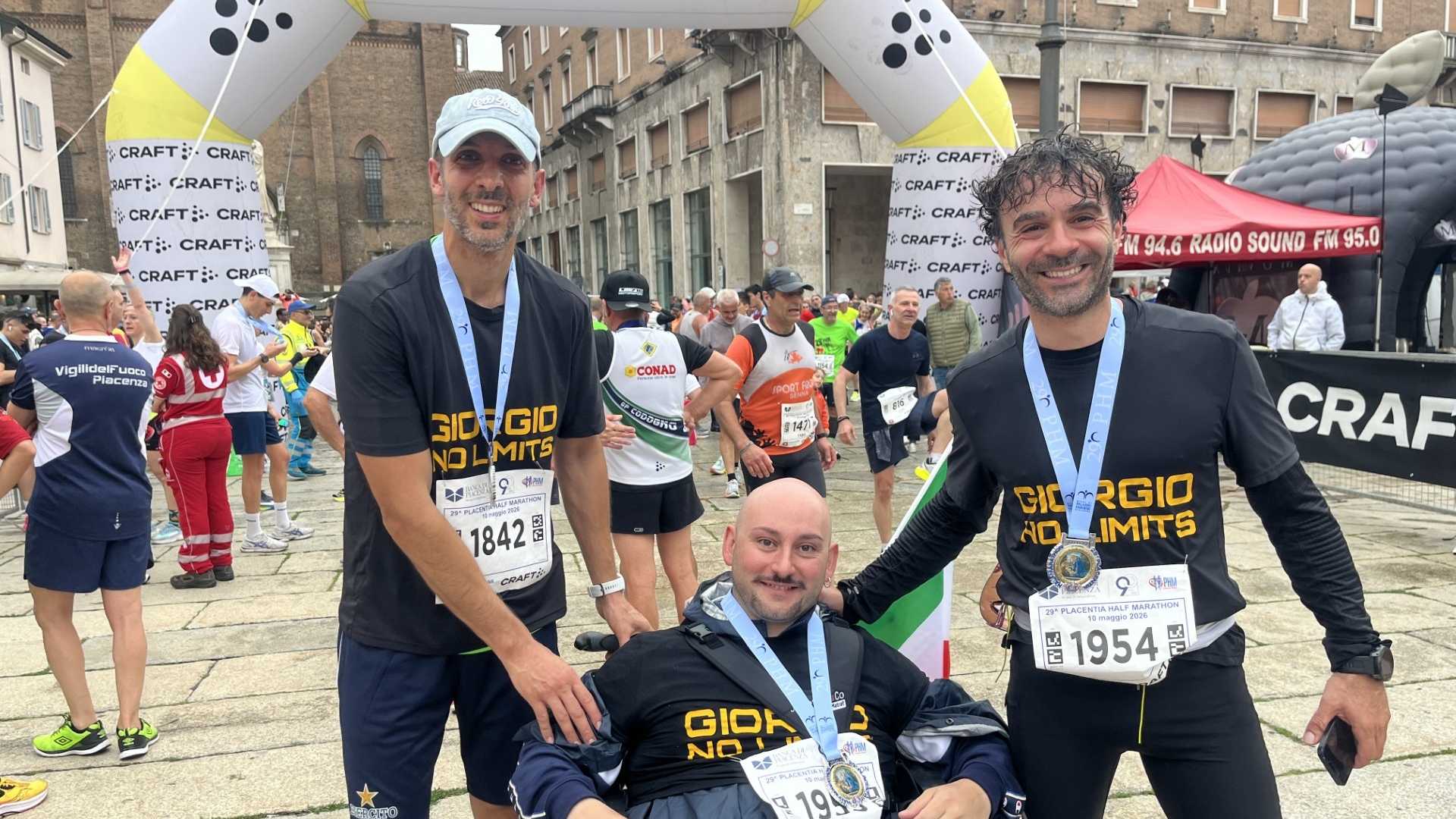 I tre atleti arrivati a Piacenza da Spoleto per compiere una delle imprese più belle della Placentia Half Marathon- © Libertà