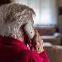 «Non possiamo intestarle il telefono signora perchè ha più di 100 anni»