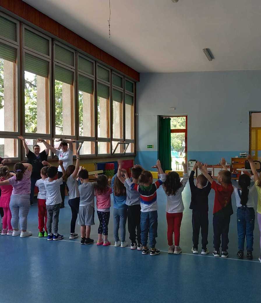 Il nuovo anno scolastico parte il 15 settembre dal 31 agosto elementari aperte per gioco e sport