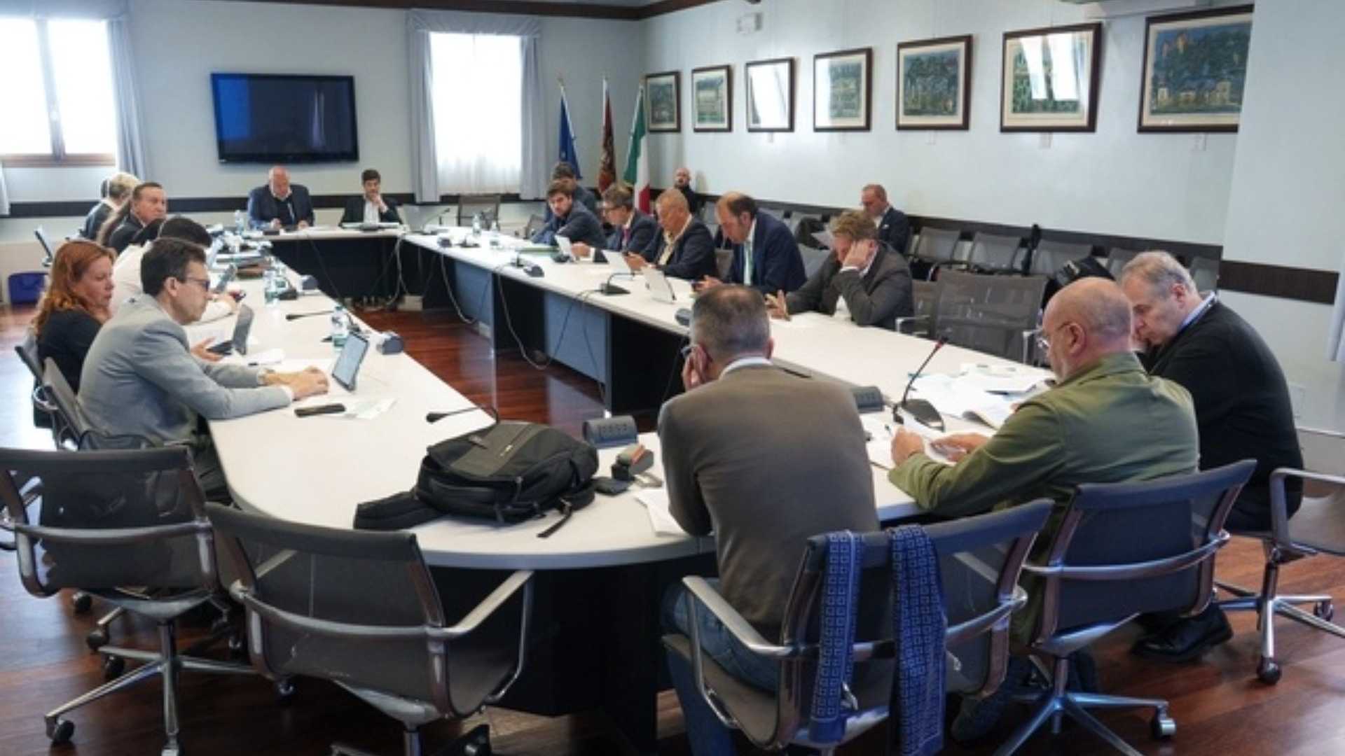 CRV - Prosegue esame del testo unificato dei progetti di legge in materia di commercio
