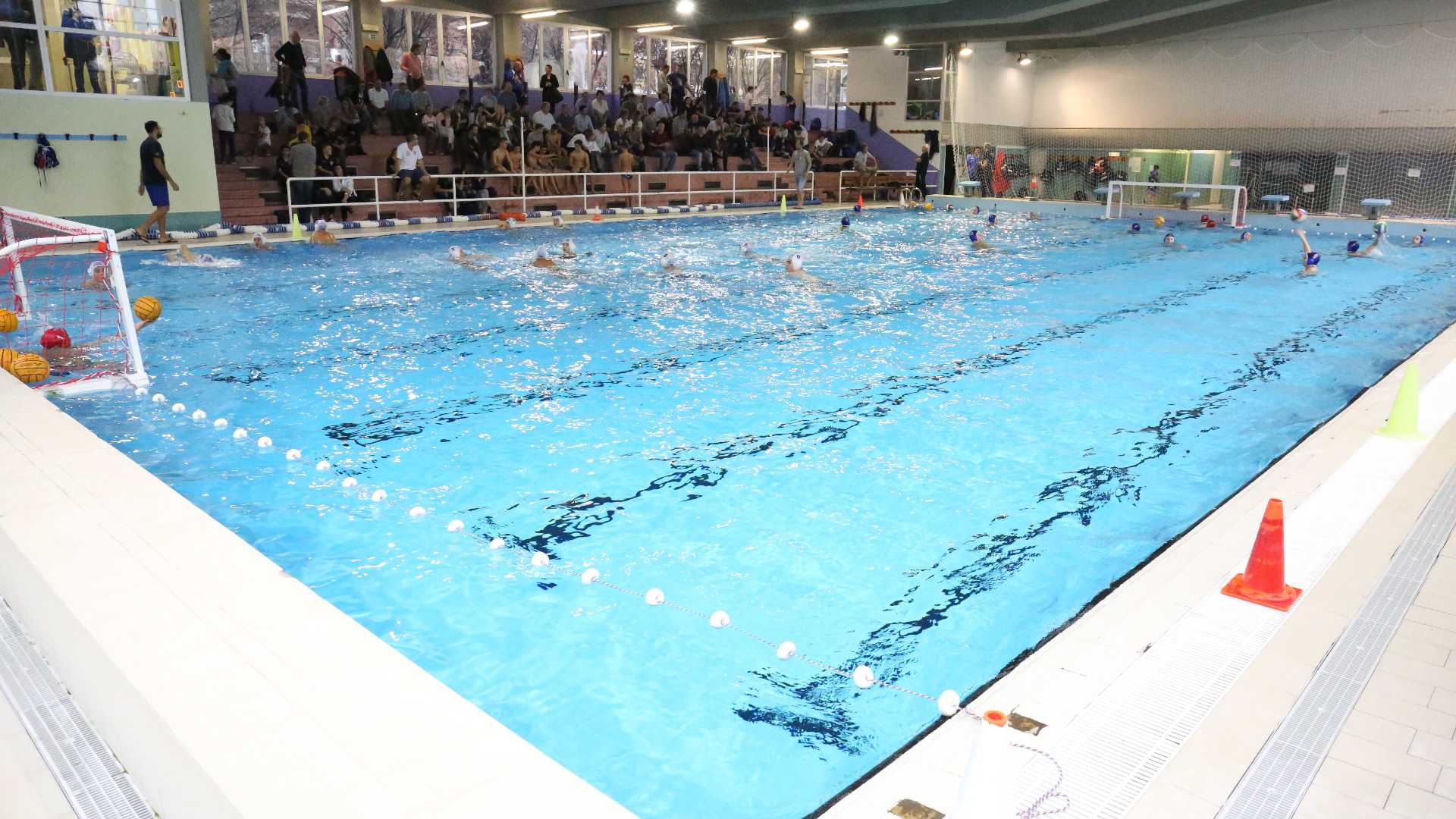 La piscina comunale Raffalda