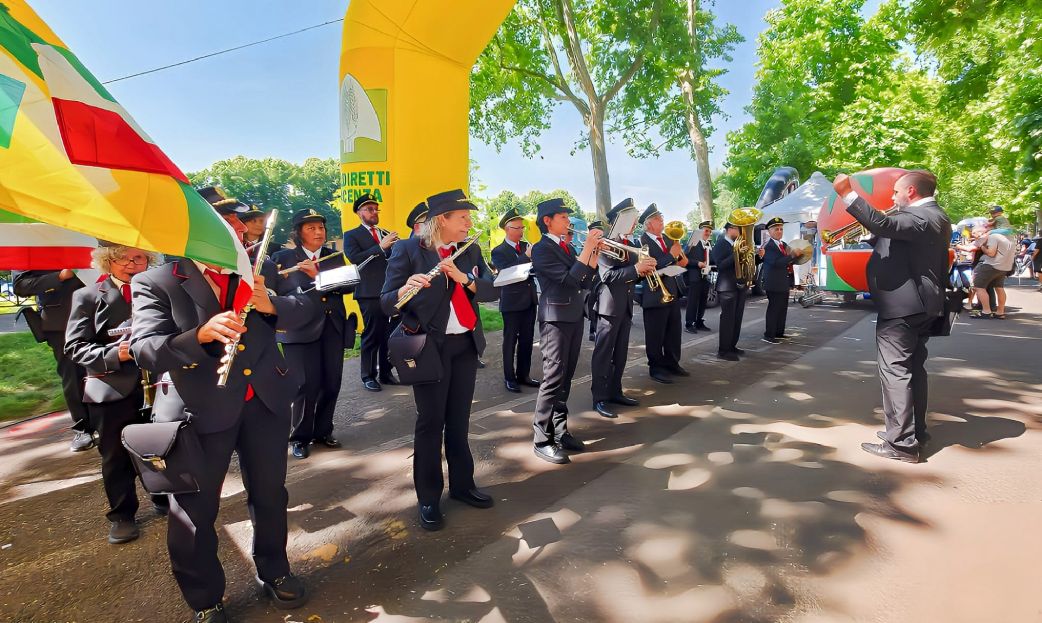 L'esibizione della banda Ponchielli che ha accompagnato i presenti lungo il tragitto dell'intero festival