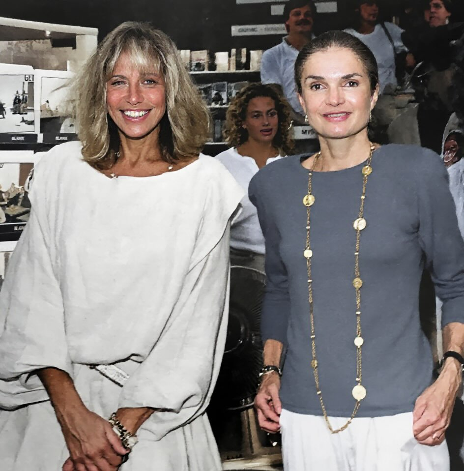 Con la grande amica Jackie Kennedy, a cui ha dedicato il libro "Touched by the sun"