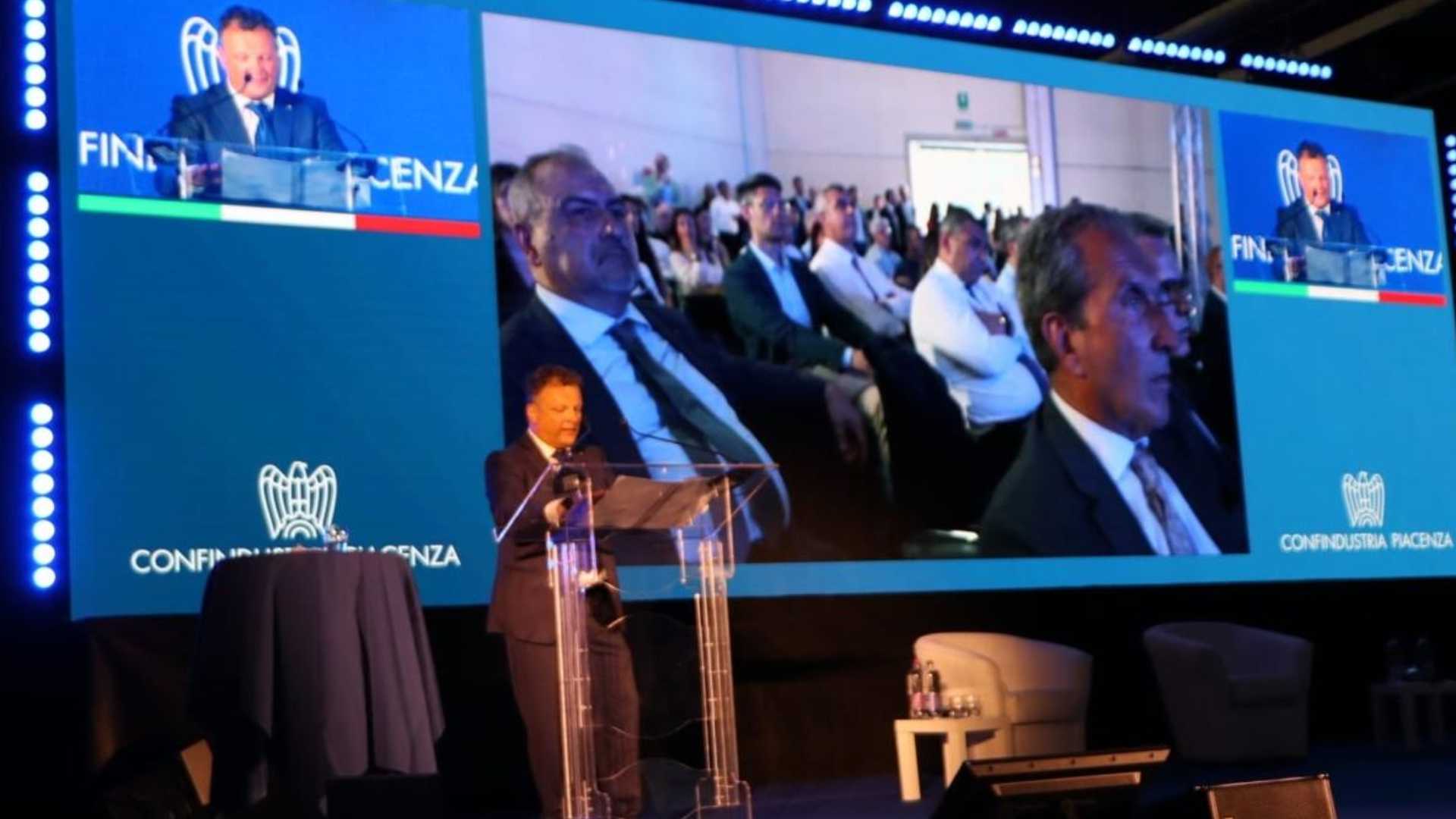 L'appello di Parenti: «Energia e infrastrutture: basta "no"»
