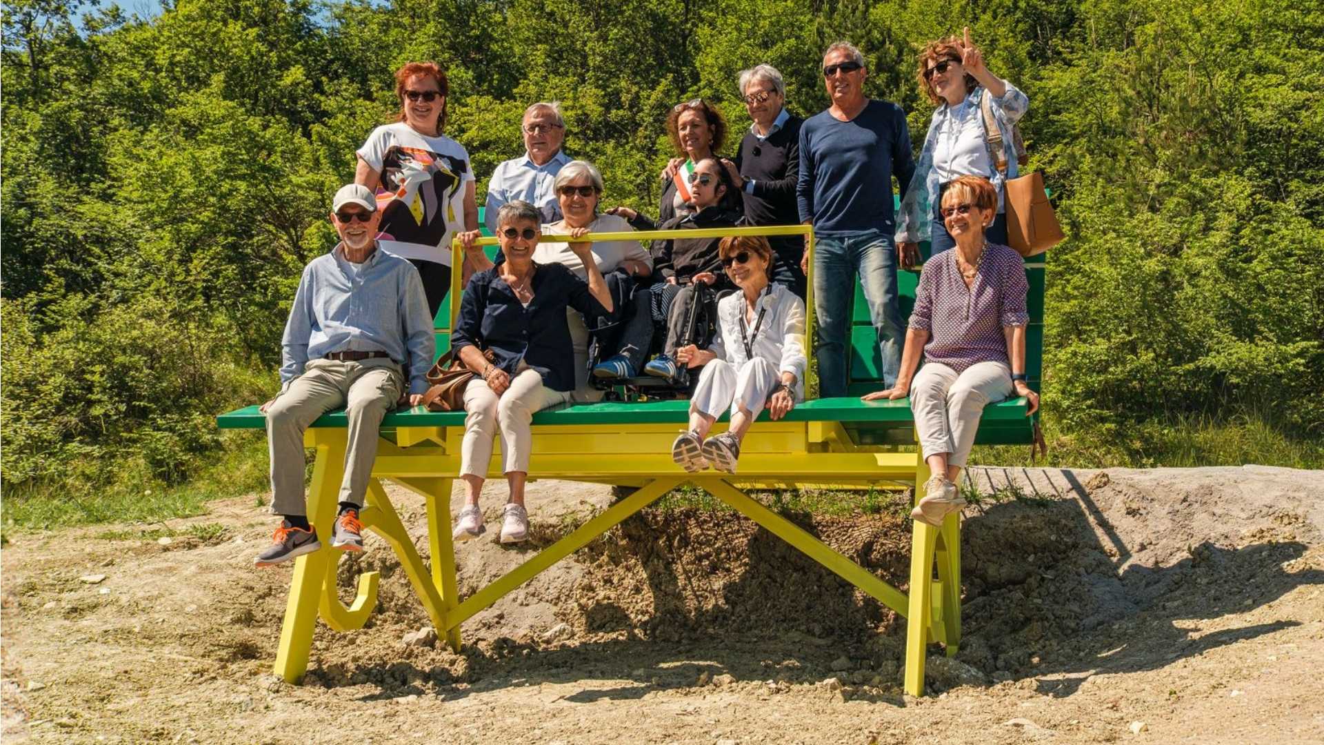 A Termine Grosso di Travo una Big Bench per tutti: è tra le poche senza barriere in Europa