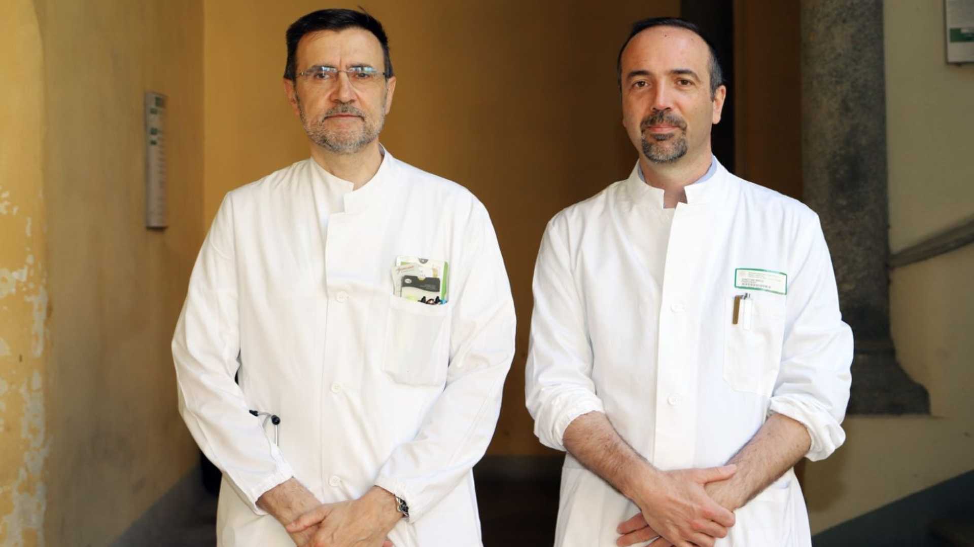 Il dottor Eugenio Arrigoni, responsabile scientifico del convegno, e Marco Sebastiani, professore associato di Reumatologia all’Università di Parma Sebastiani