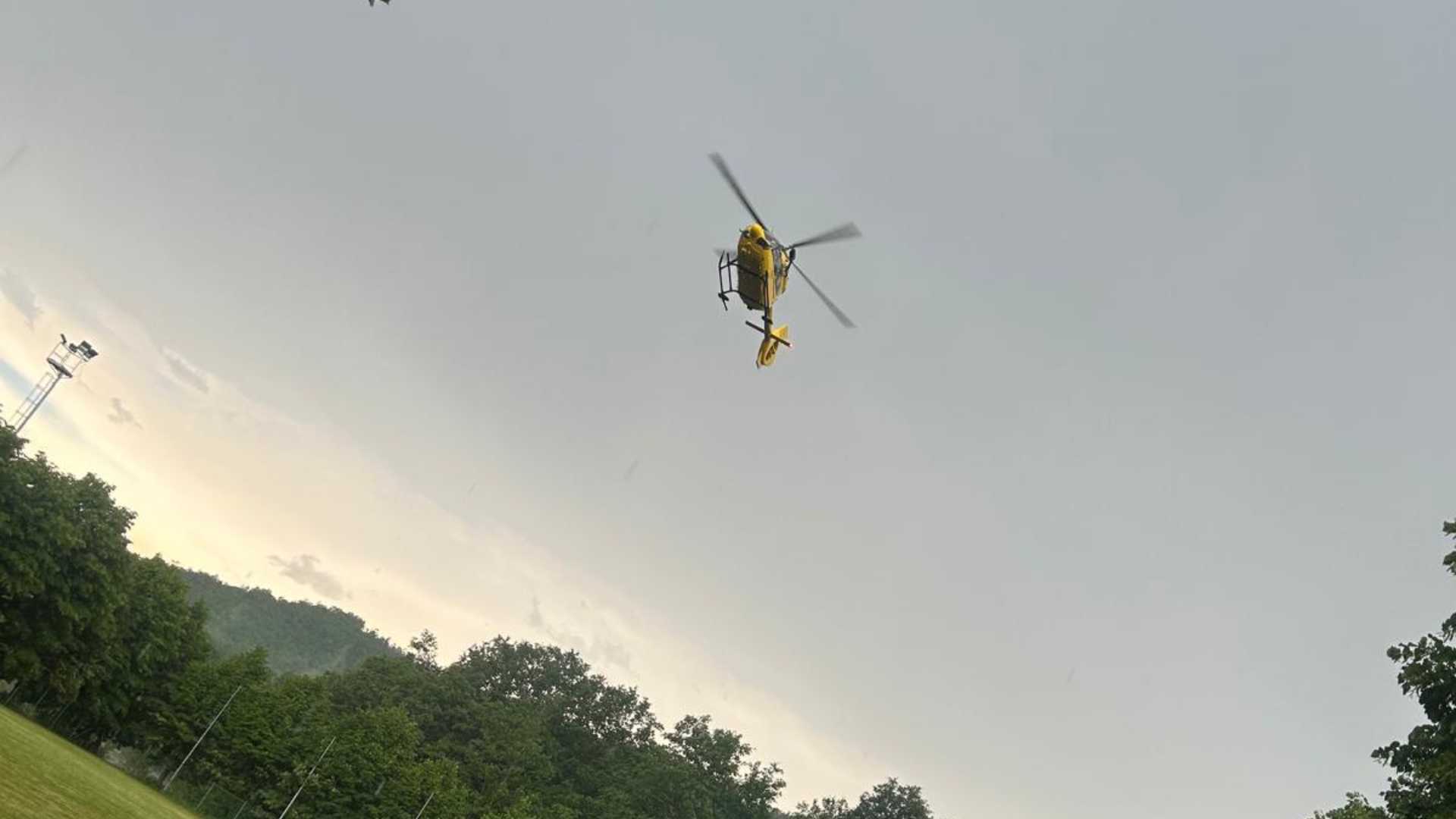 Grandinata blocca l’eliambulanza: 65enne colpito da arresto cardiaco salvato a Grondone