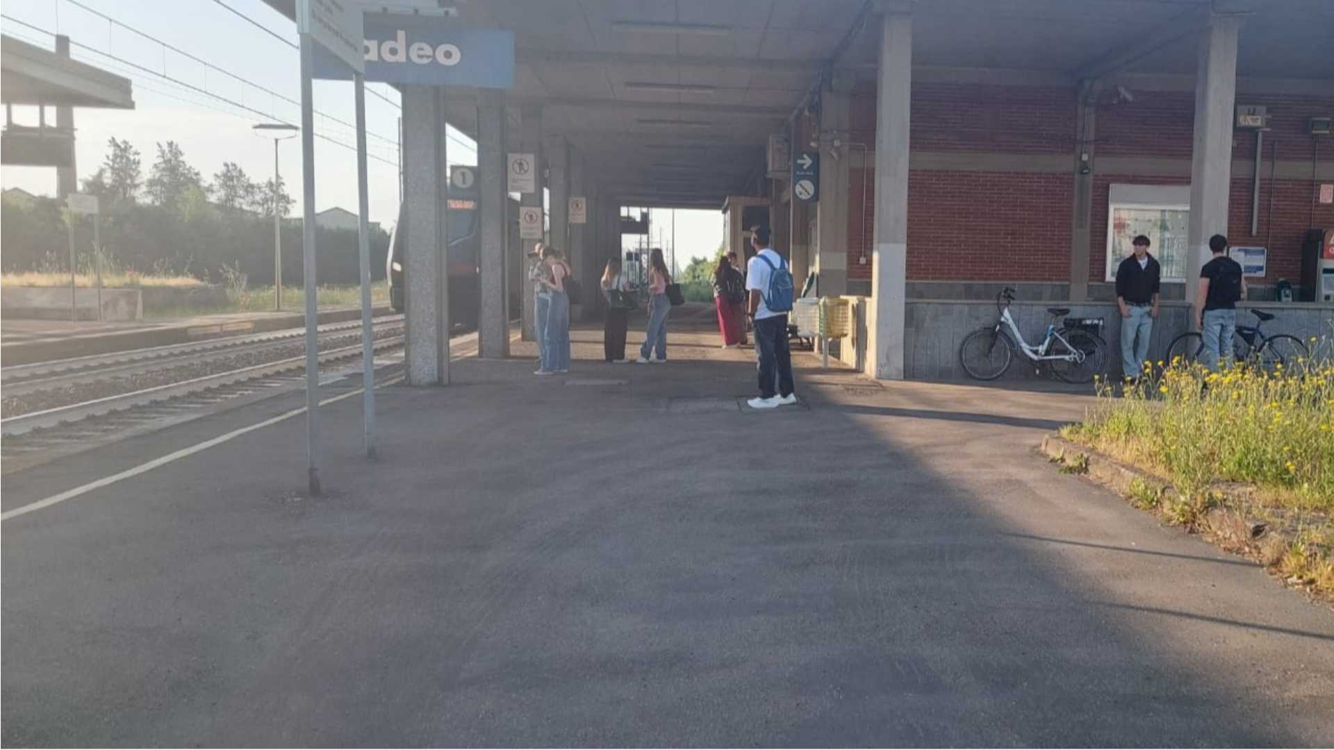 Treni, i pendolari sono stati ascoltati
il 3922 fermerà a Pontenure e Cadeo