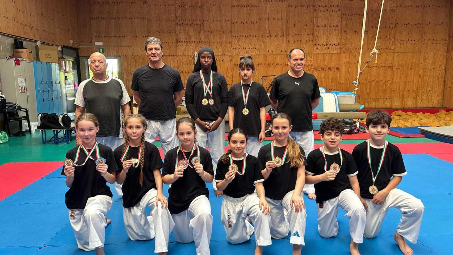 En plein d'oro per i giovani del Karate Farnesiana