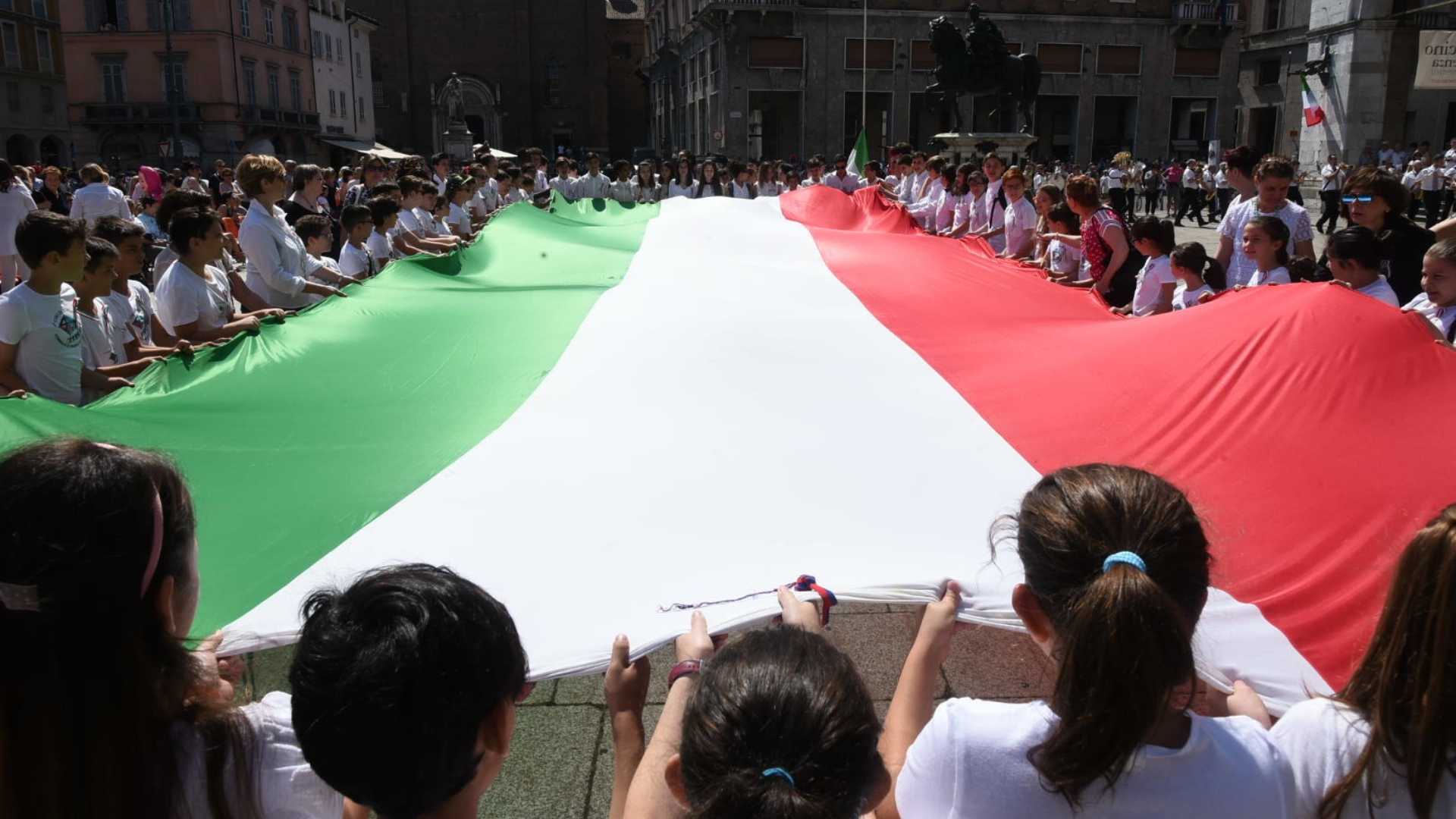 Una precedente festa della Repubblica a Piacenza