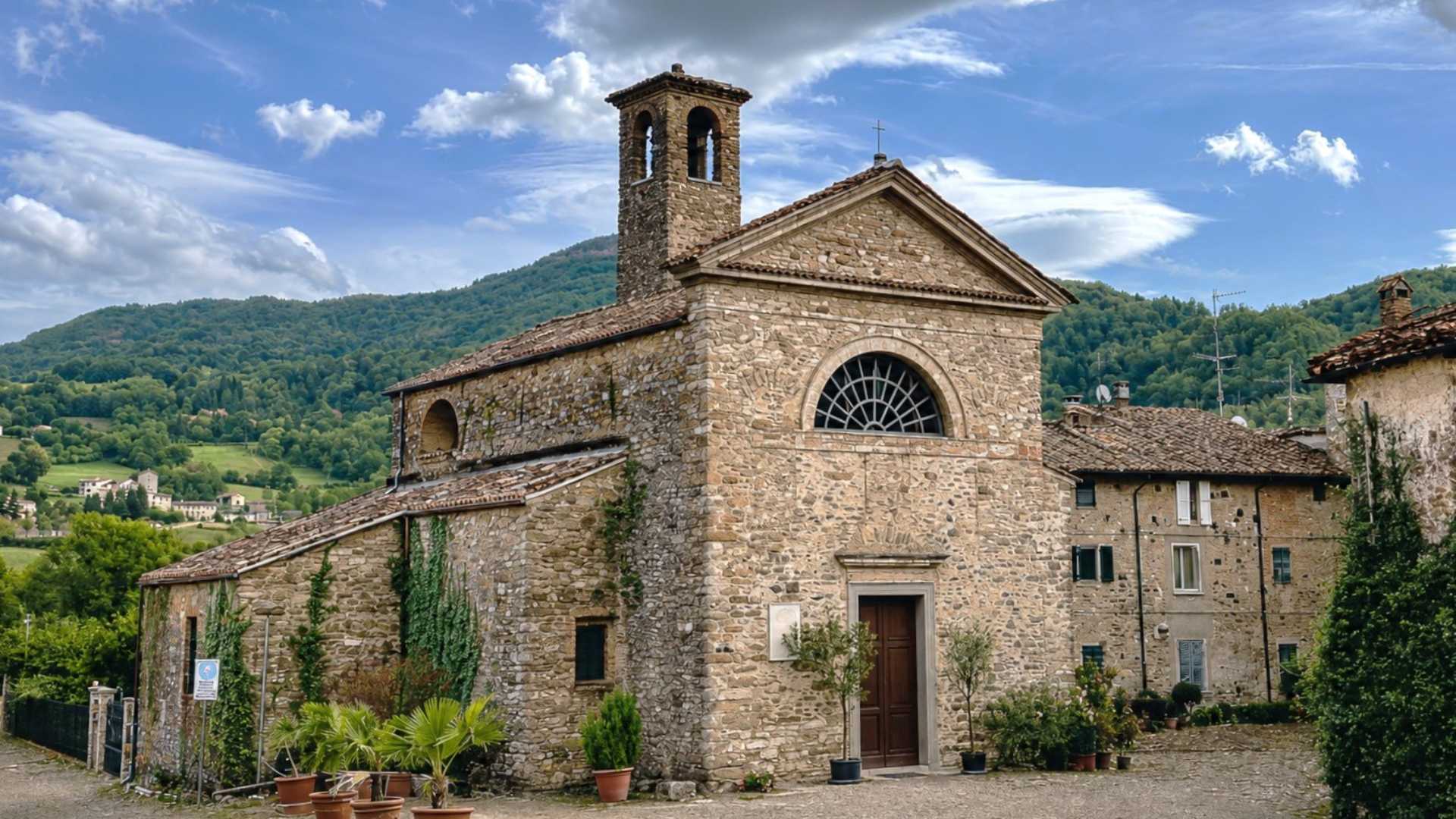 Veduta della chiesetta di S. Maria di Travo, sorta secondo la tradizione sul sito del tempio di Minerva Medica