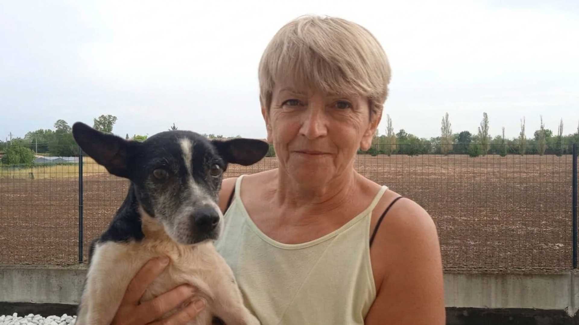Maria Bertuzzi con il piccolo Ronnie, sopravvissuto all’abbandono e alle malattie