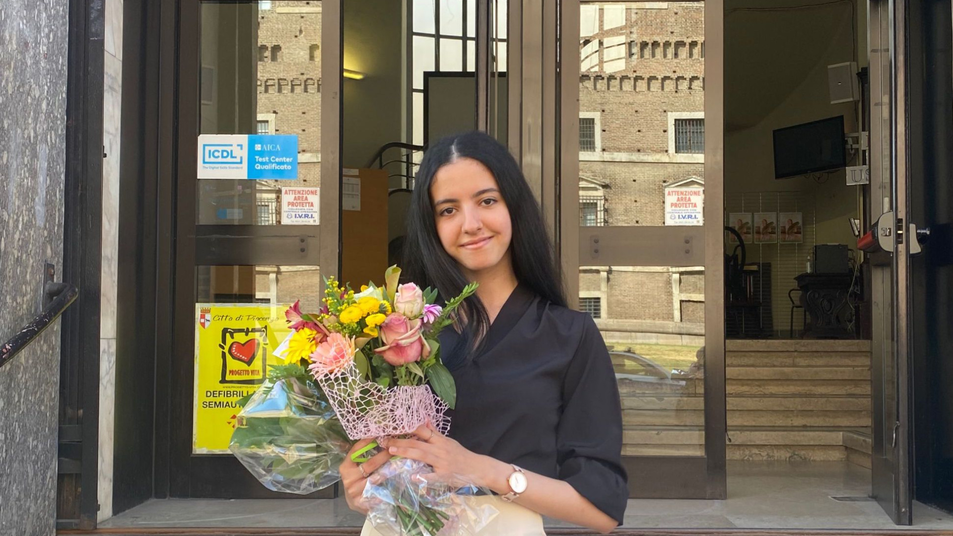 Iman, integrazione e maturità da 100 e lode: "Non parlavo italiano, ce l'ho fatta"
