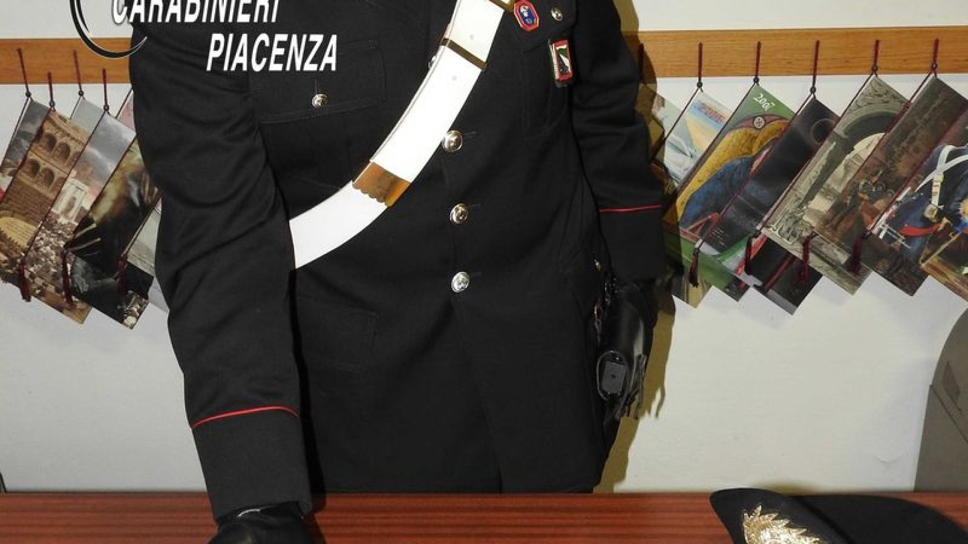 Spaccio nei giardinetti in pieno giorno: due persone arrestate