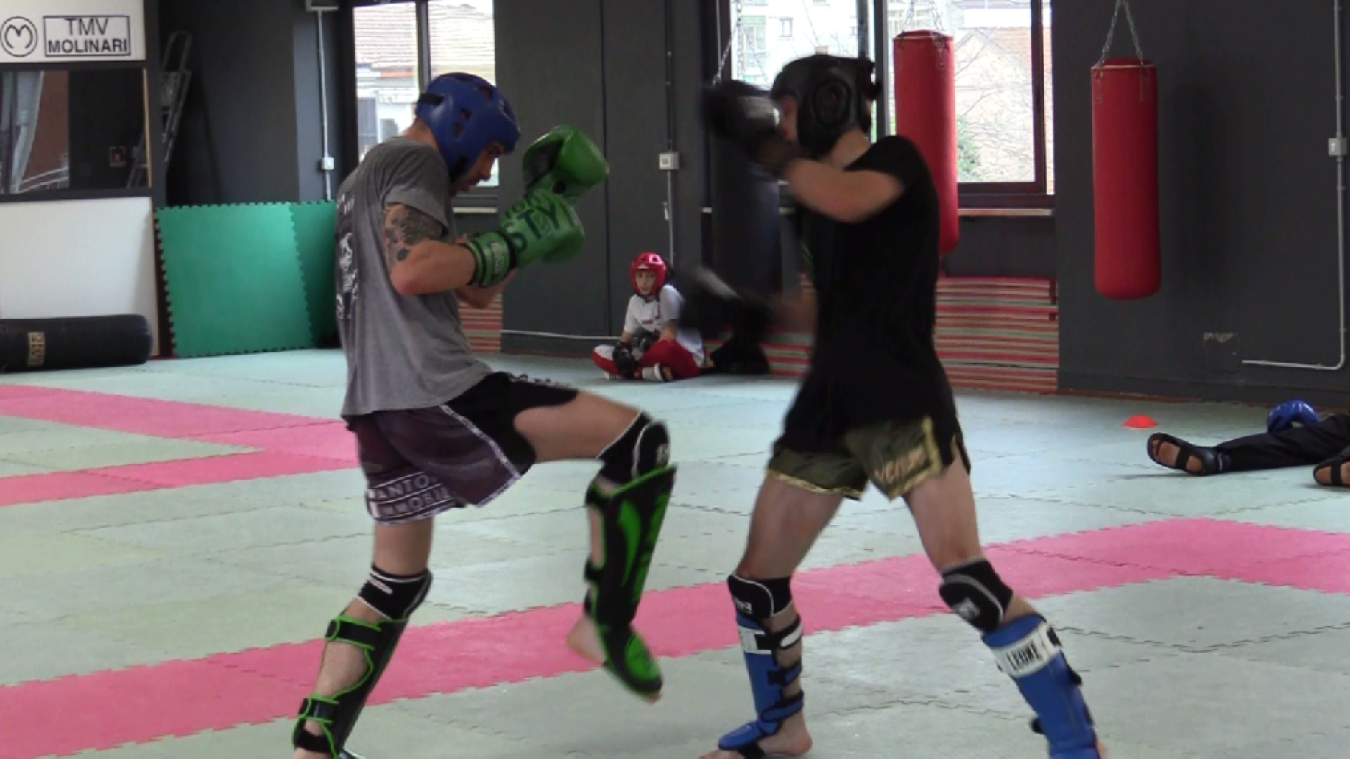 I campioni del kick boxing alla Yama Arashi per un super pomeriggio di combattimenti