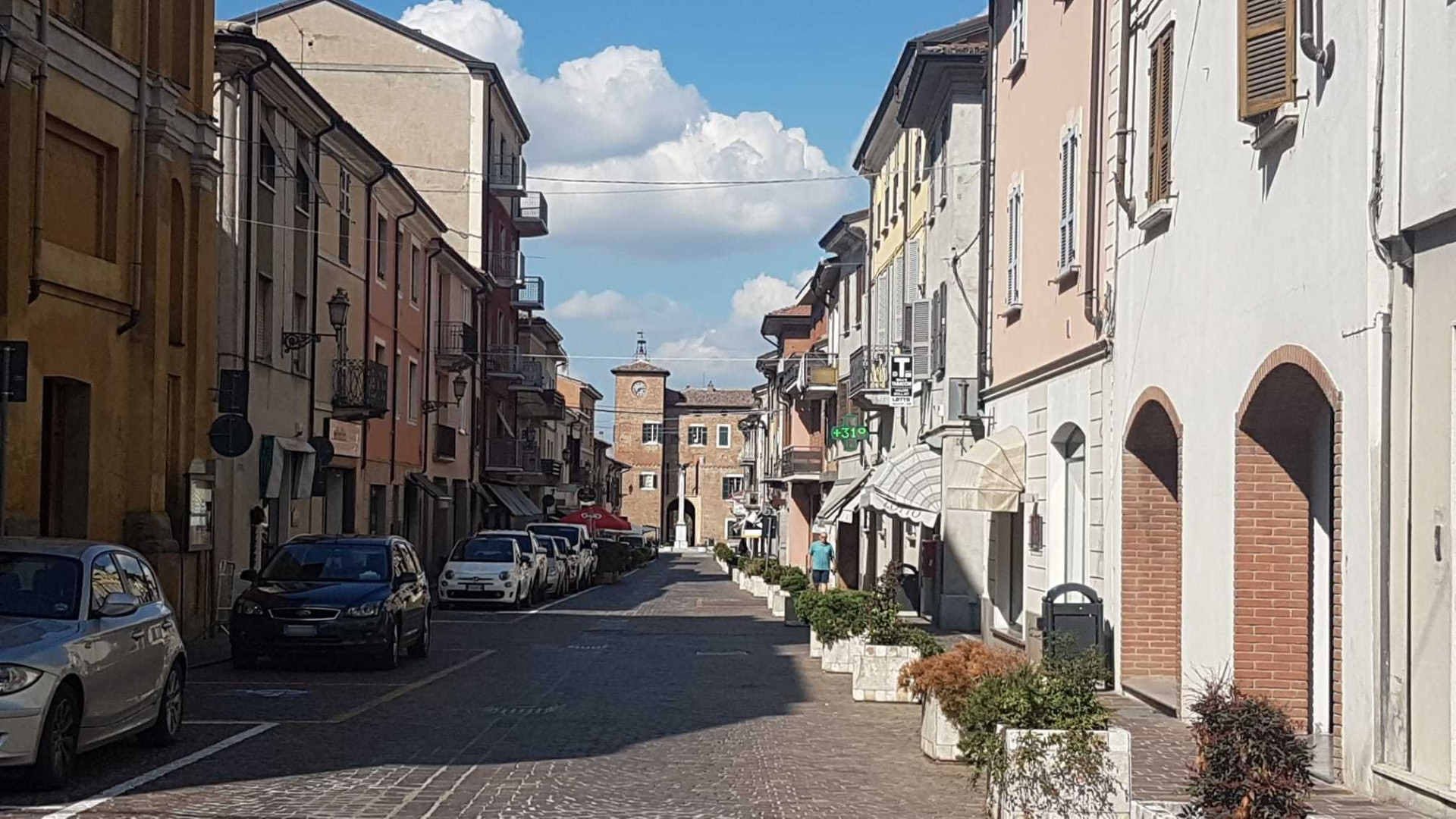 Prende il reddito di cittadinanza e fa lavori sociali: "Voglio essere utile"