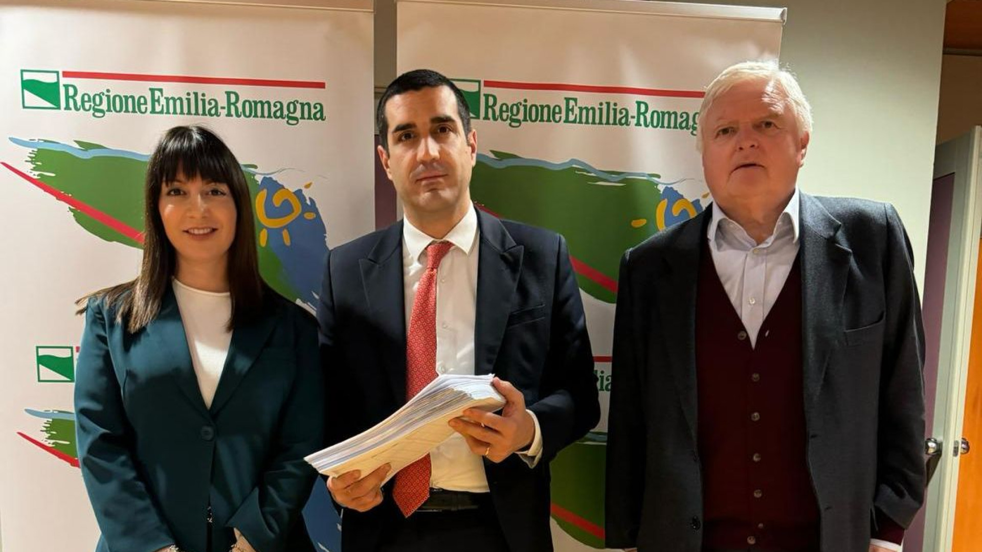Castello, consegnate a De Pascale oltre mille firme per avere il Pronto soccorso H24