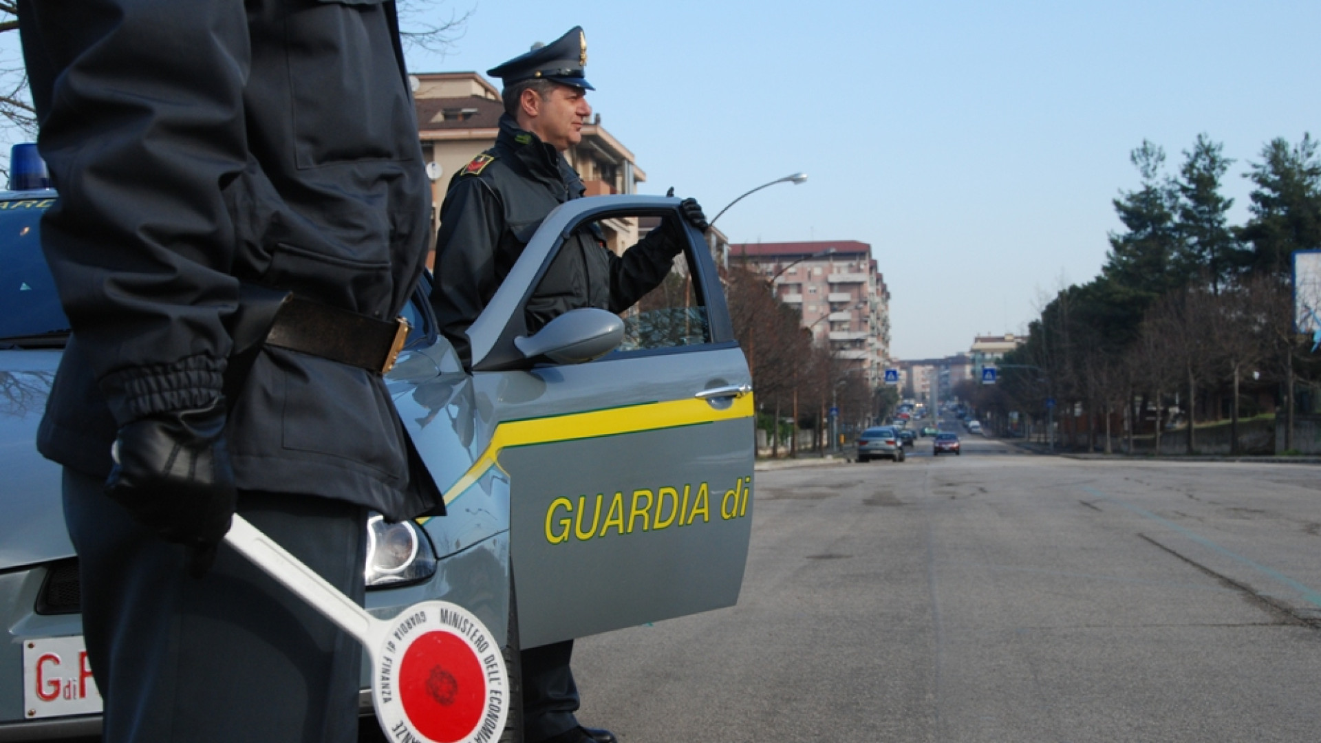 Guardia di Finanza: 31 evasori, danni erariali per 8 milioni