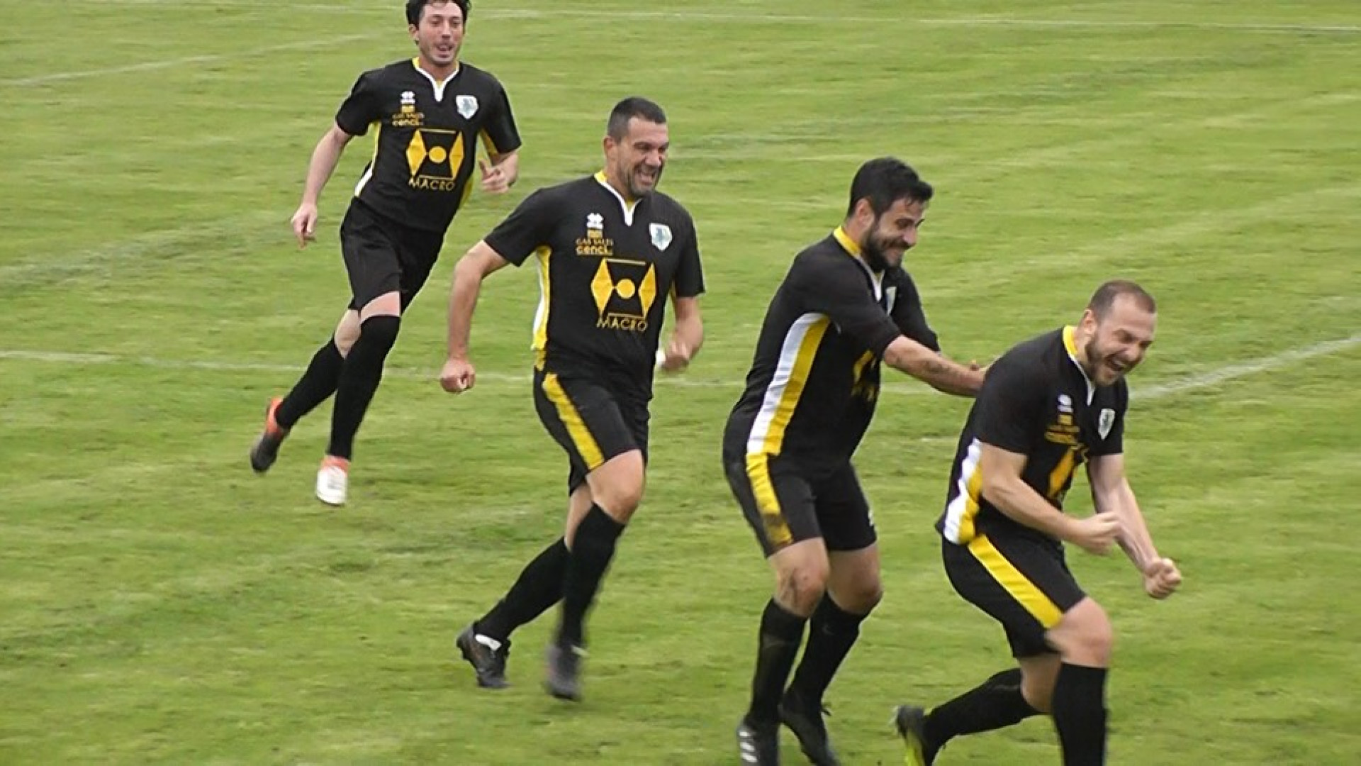 Cossetti, croce e delizia. L'ultima magia di Rastelli, trionfo Vigolo. VIDEO