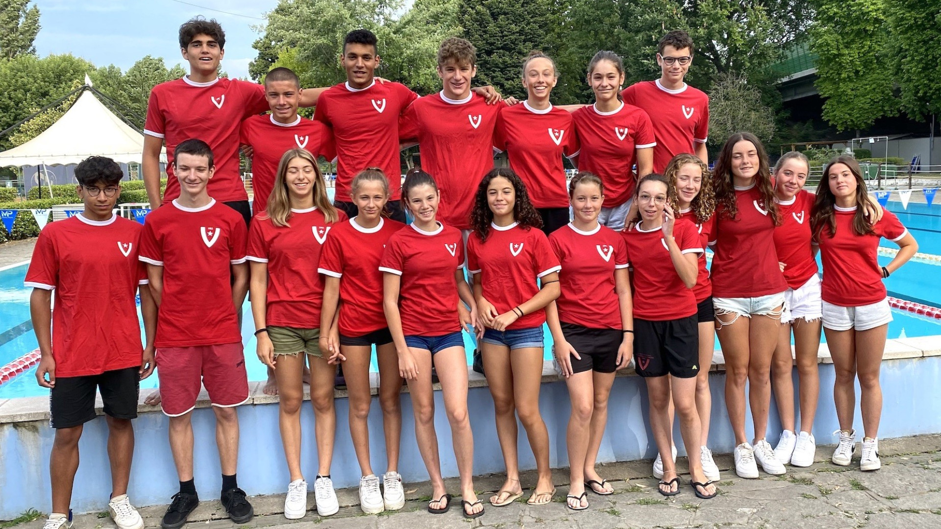 La squadra della Vittorino per la prima volta ai Campionati italiani di nuoto pinnato
