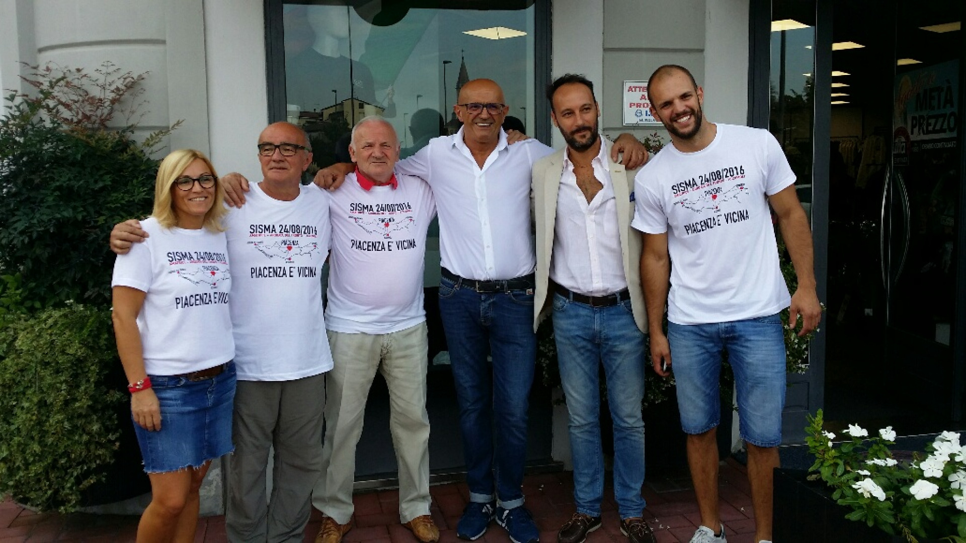 Terremoto: Filippo Bulla disegna una maglietta per aiutare le popolazioni