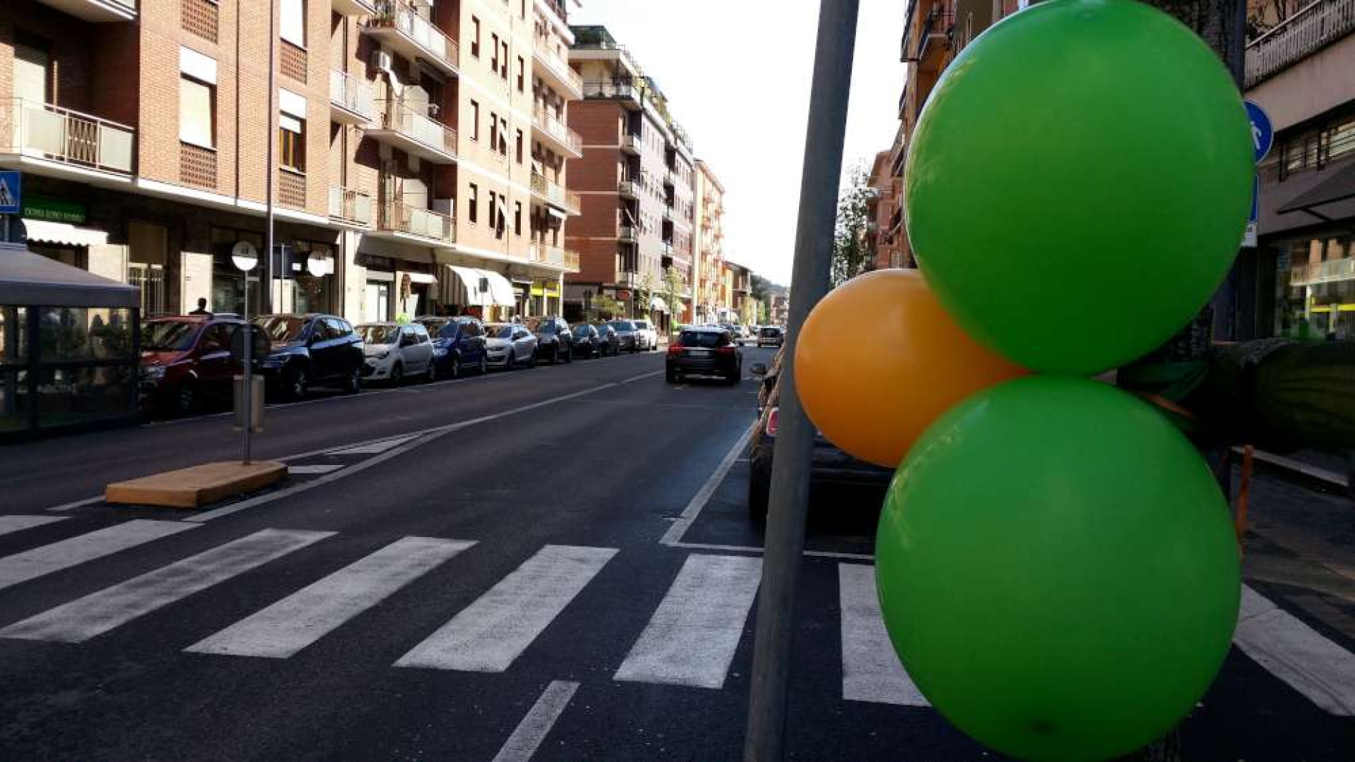 Musica, cibo, negozi aperti e artisti di strada: al via i “Giovedì di viale Dante”