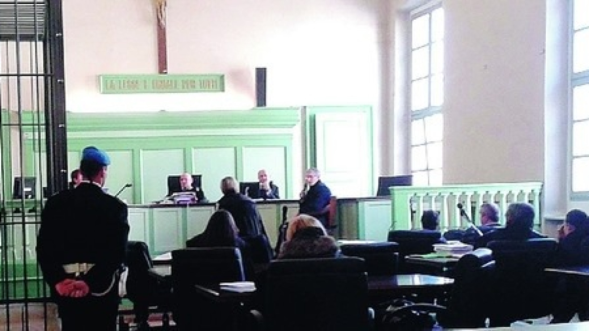 Arresto poliziotti, stop ai domiciliari: Anastasio portato in carcere