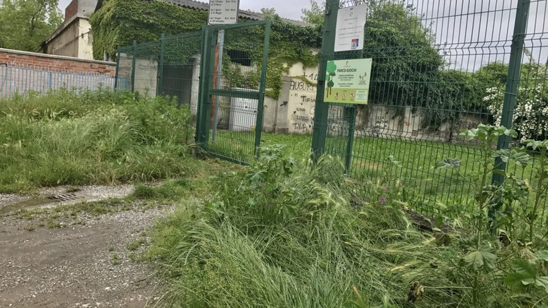 Covid-19, stop a cantieri e manutenzione del verde pubblico fino al 3 aprile