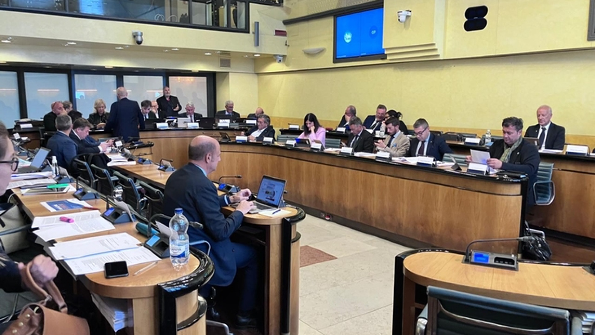 Consiglio Veneto approva mozione per ripristino loghi regionali su tessera sanitaria