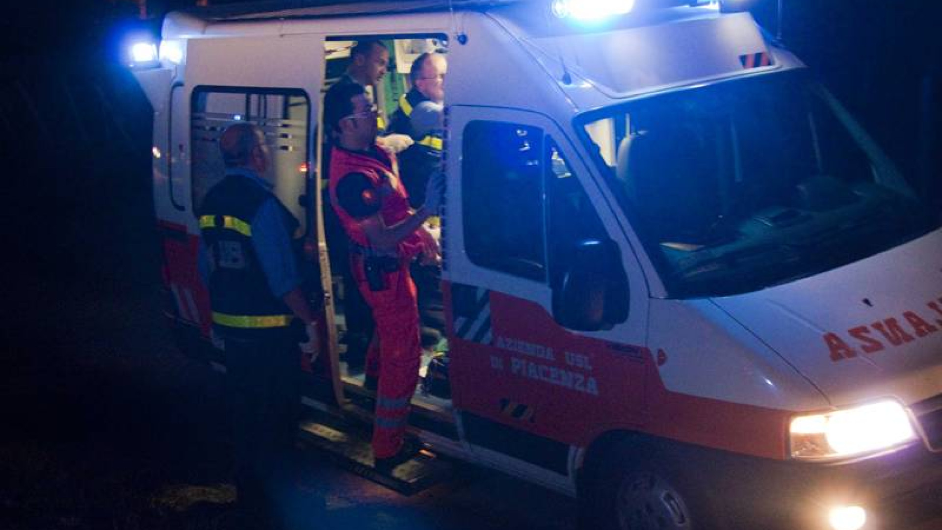 Tragica uscita di strada con la moto, centauro di Morfasso  perde la vita a Bore