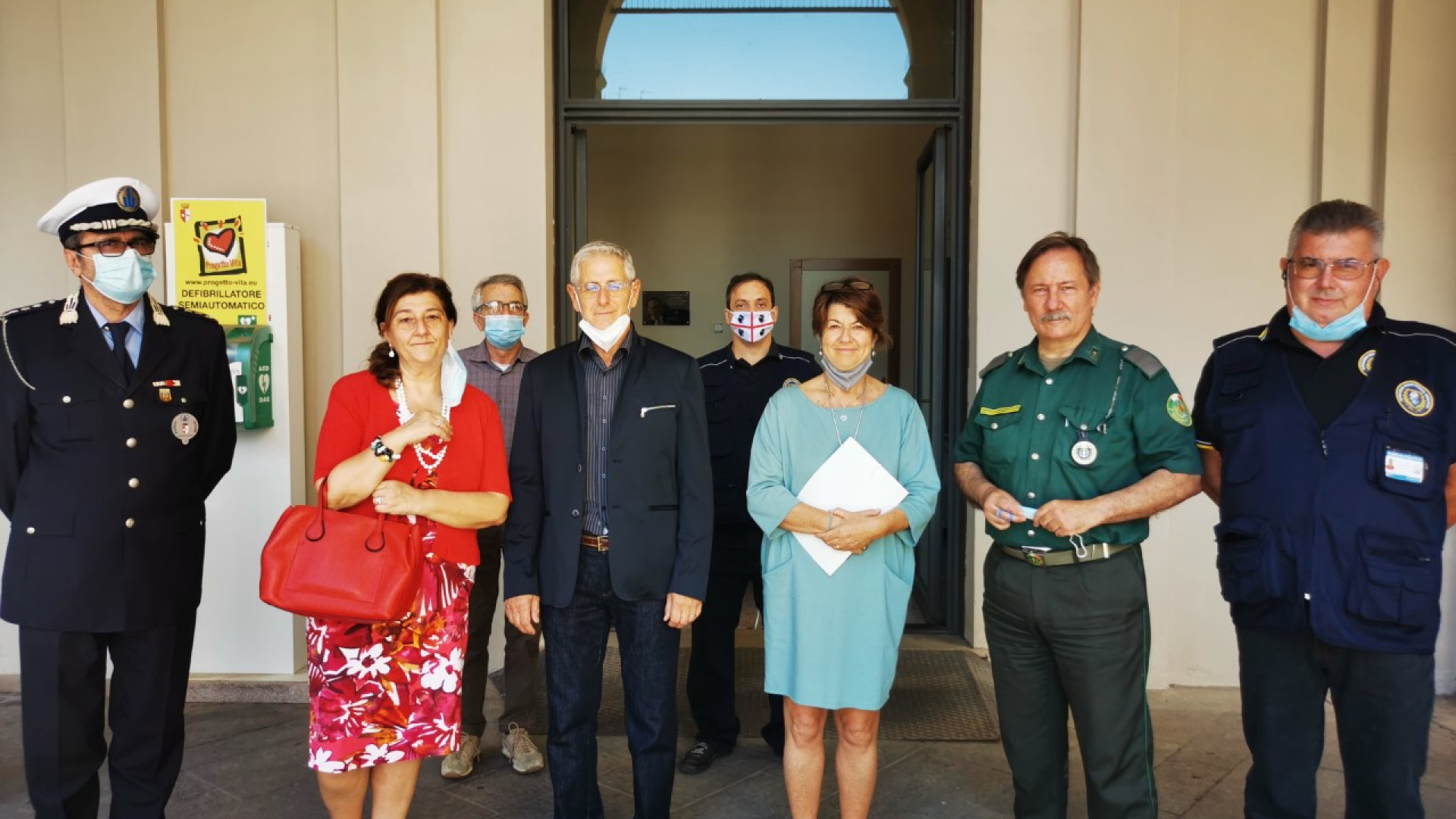Tutela degli animali, targa di riconoscimento a Stefano Vernelli, ex capo di Gabinetto