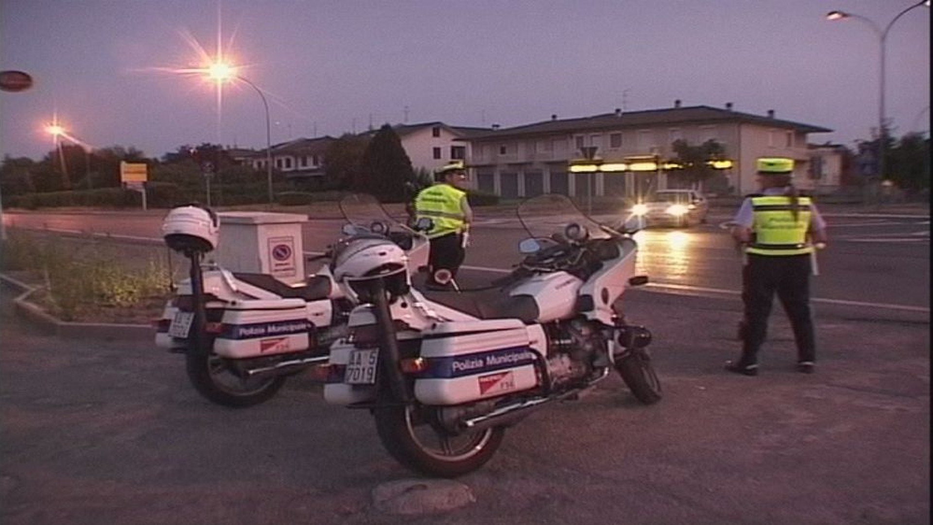 In 3 settimane 157 violazioni stradali e 968 persone identificate dalla municipale