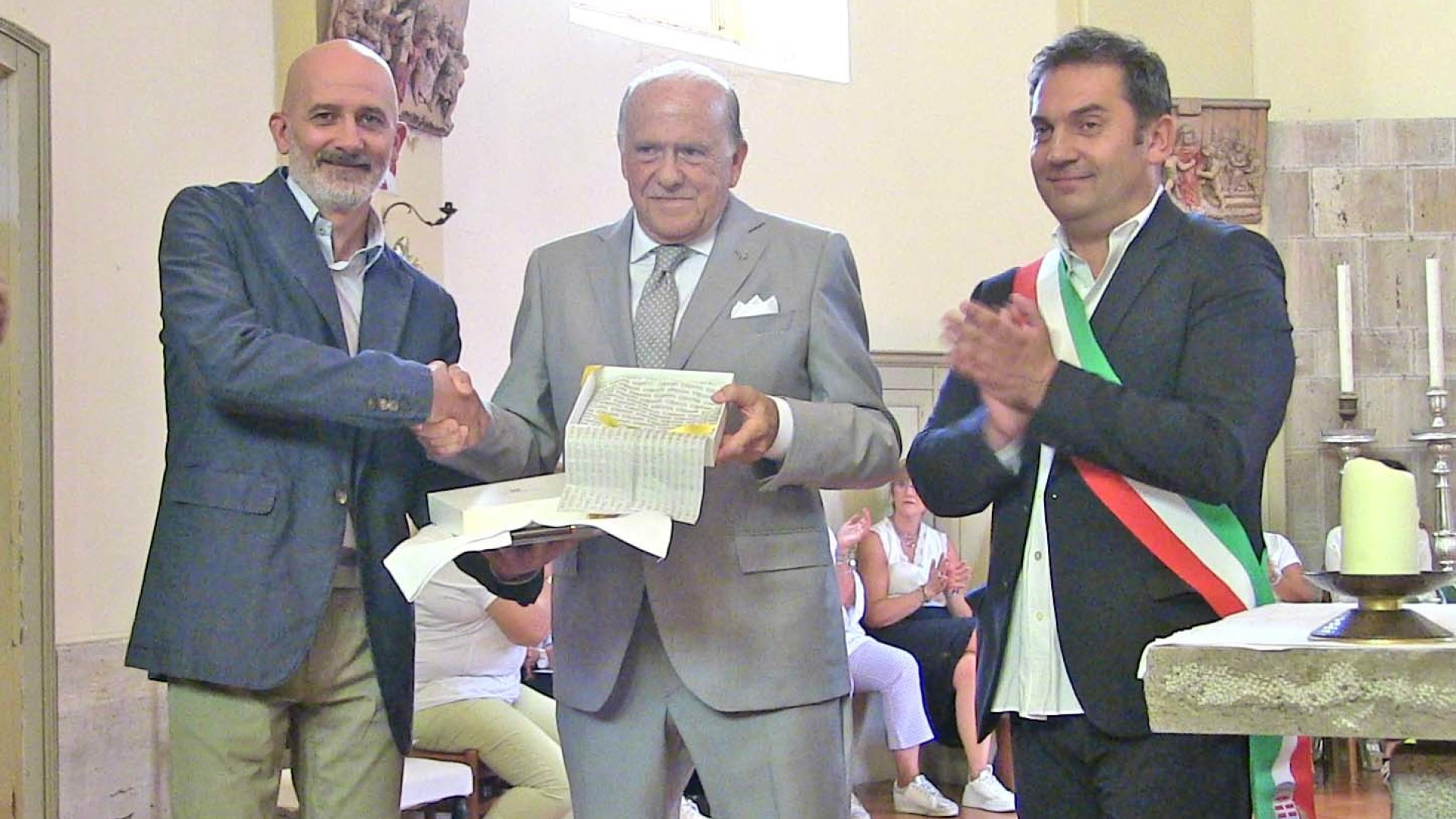 Bisturi d'oro al chirurgo Roberto Scagnelli. "Premio che arriva dai miei monti"