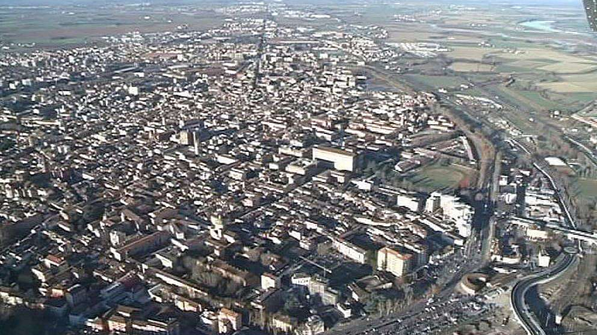 Industria piacentina: segnali positivi. Giù commercio e costruzioni. C'è pessimismo