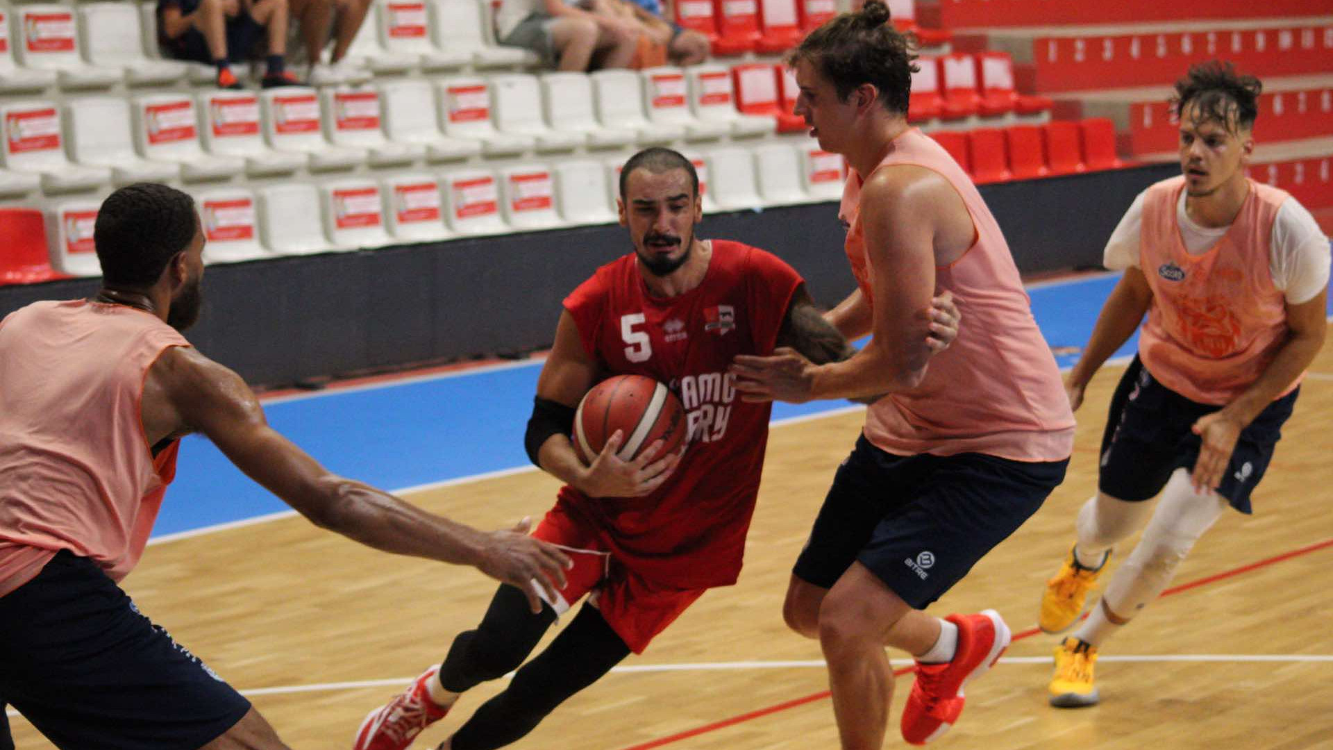 Basket, la prima uscita della Bakery si conclude con un pareggio e tanto entusiasmo